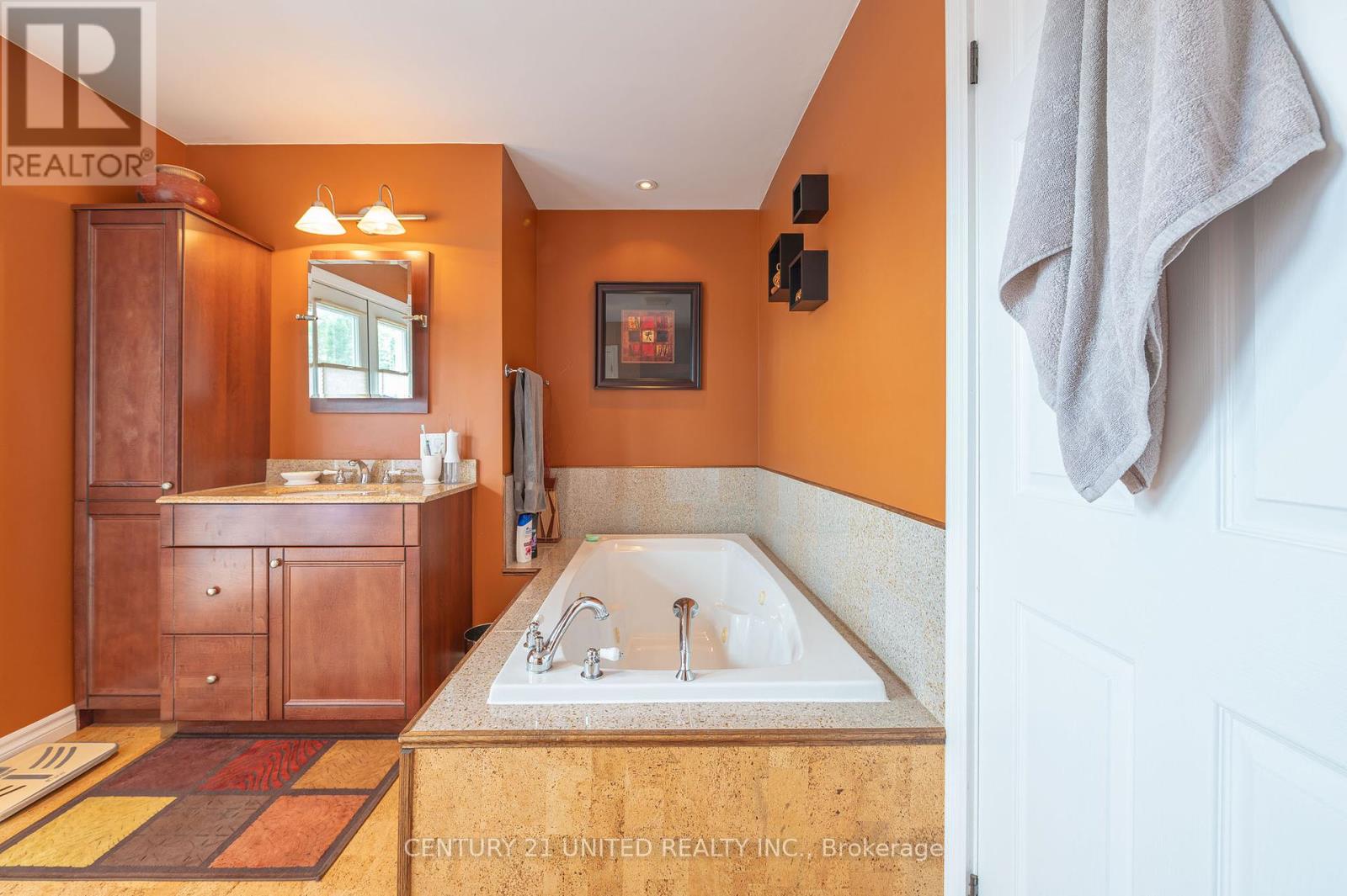 7 Bayleaf Court, Peterborough West, Ontario  K9K 1A2 - Photo 22 - X12346231