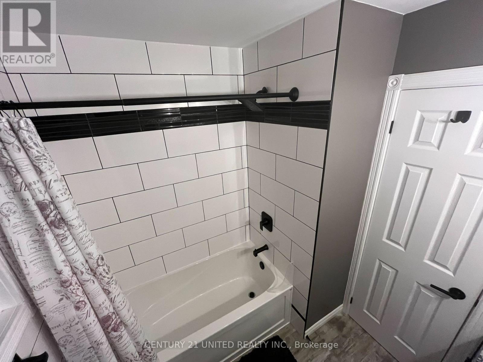 7 Bayleaf Court, Peterborough West, Ontario  K9K 1A2 - Photo 27 - X12346231