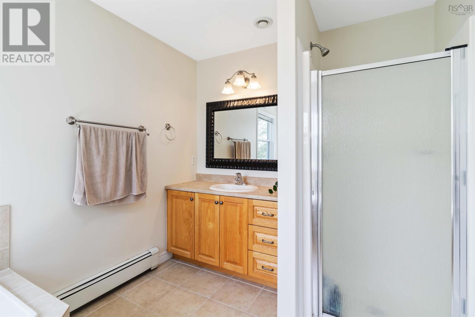18 Gleneagles Drive, Hammonds Plains, Nova Scotia  B4B 1V8 - Photo 32 - 202517037