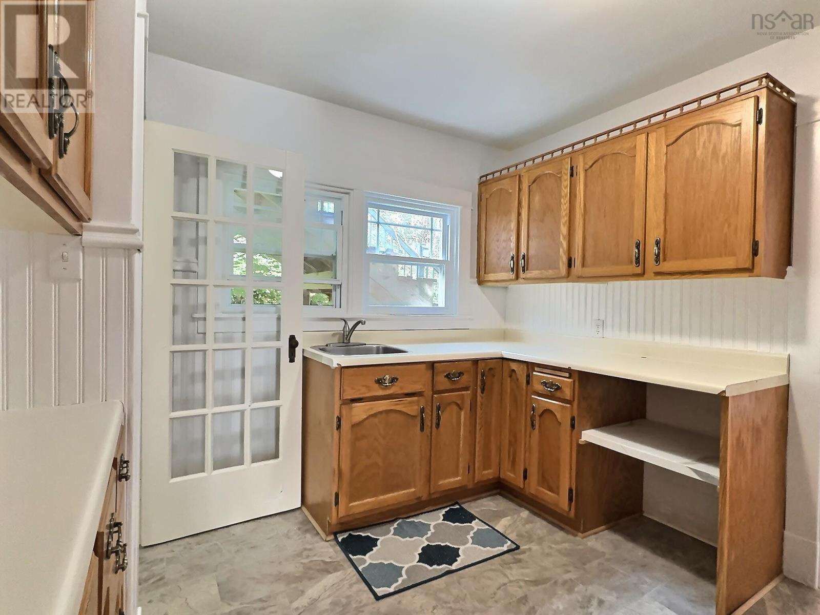 11 Hingley Avenue, Truro, Nova Scotia  B2N 3B9 - Photo 2 - 202520286