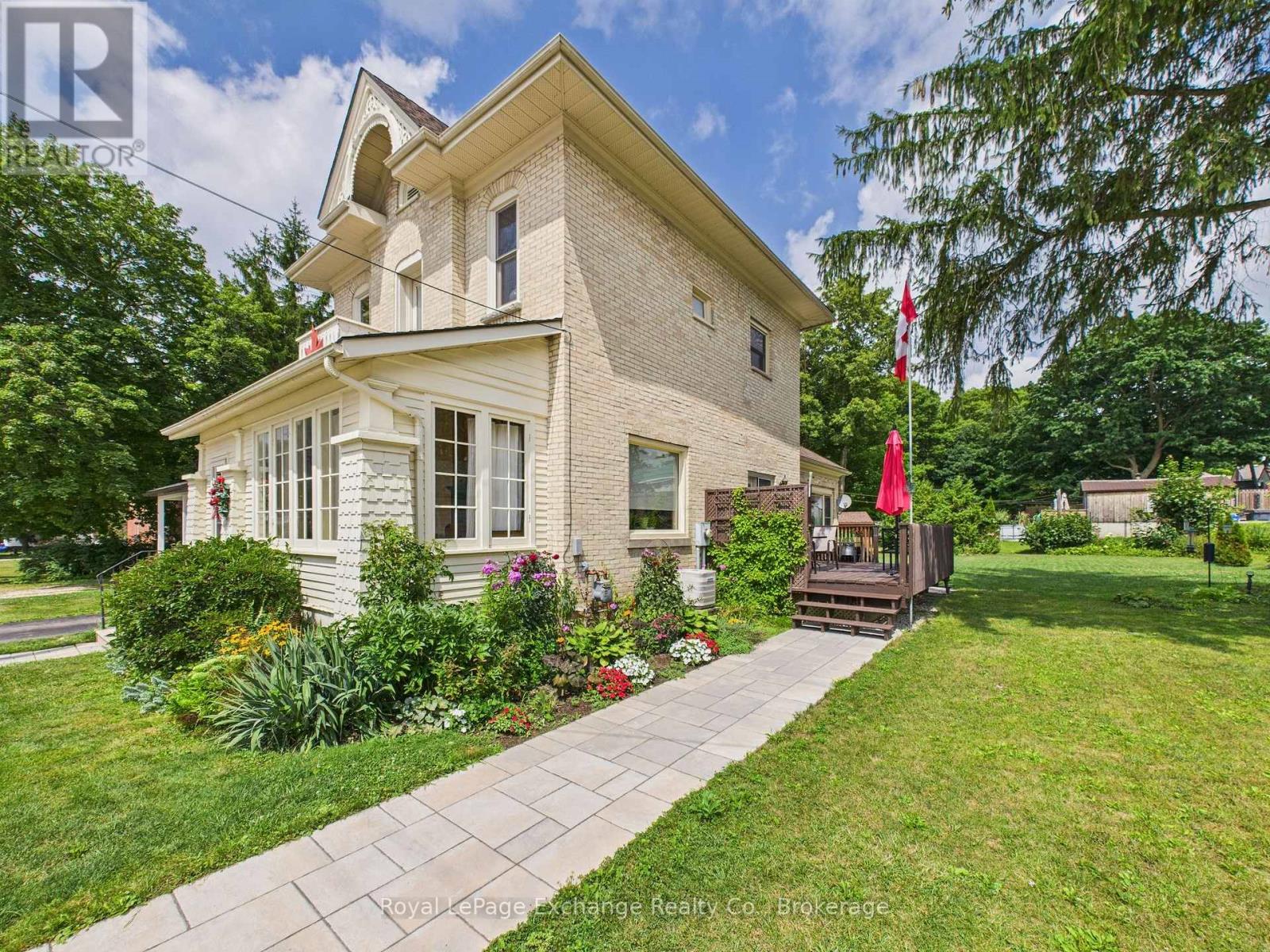 93 John Street E, North Huron, Ontario  N0G 2W0 - Photo 3 - X12346321
