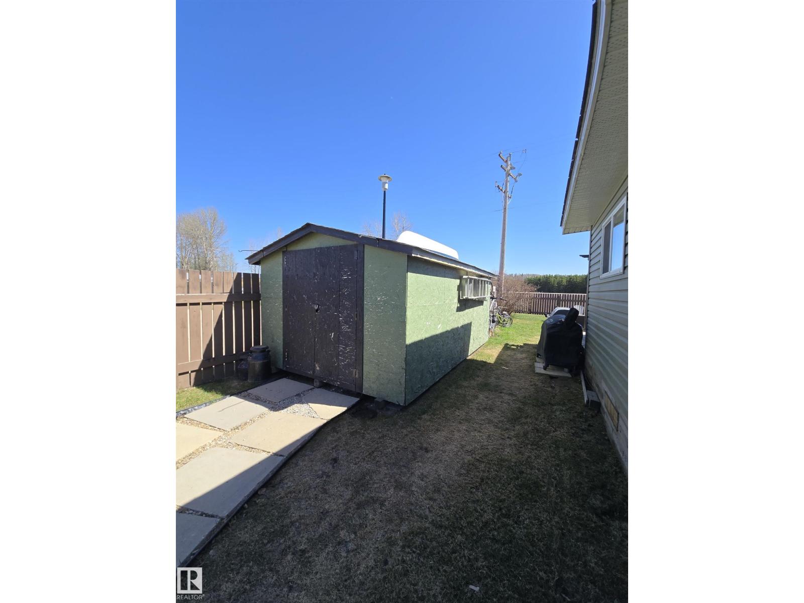 45 Riverside Trailer Court, Whitecourt, Alberta  T7S 1G6 - Photo 37 - E4434461