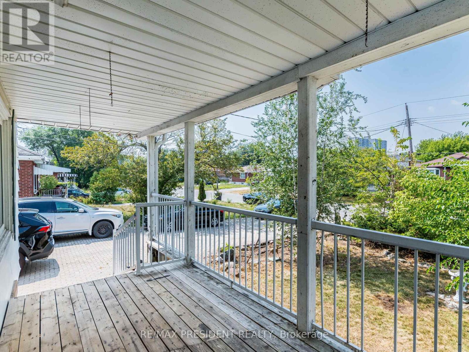 135 Kitchener Road, Toronto (West Hill), Ontario  M1E 2Y2 - Photo 10 - E12346232