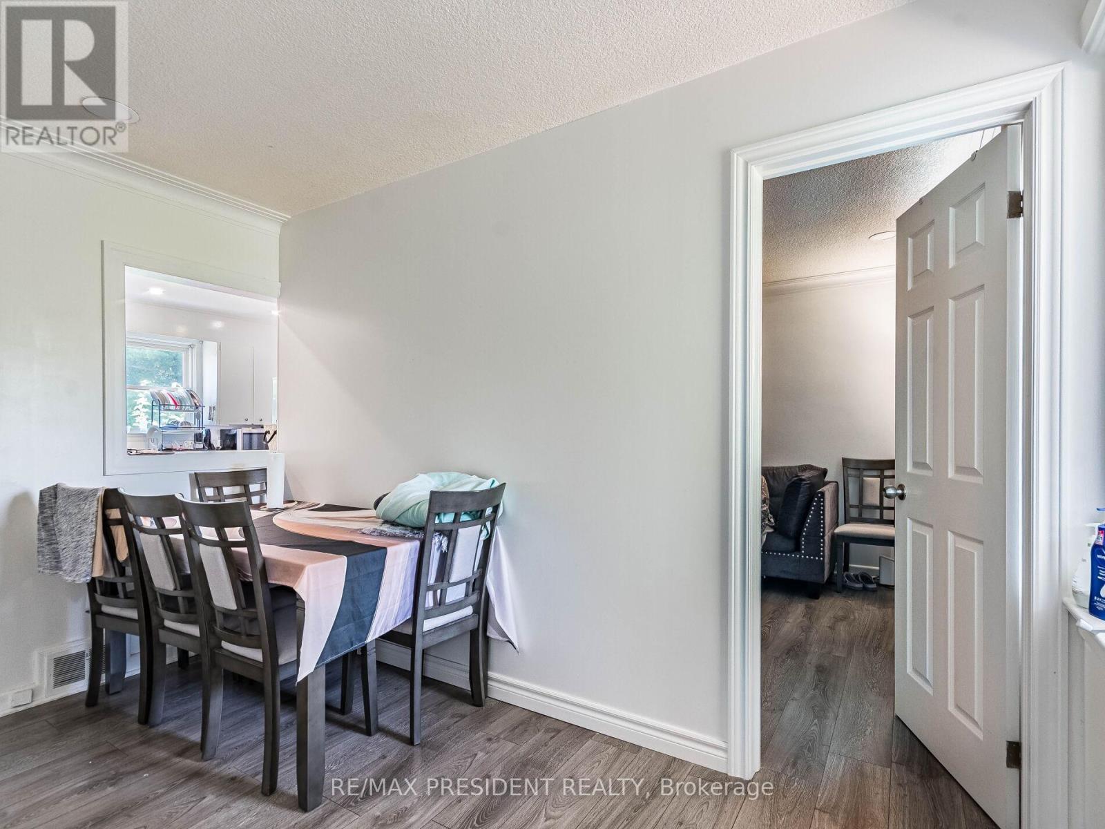 135 Kitchener Road, Toronto (West Hill), Ontario  M1E 2Y2 - Photo 12 - E12346232