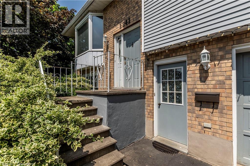 Property at 1241 ROSE Street image 4