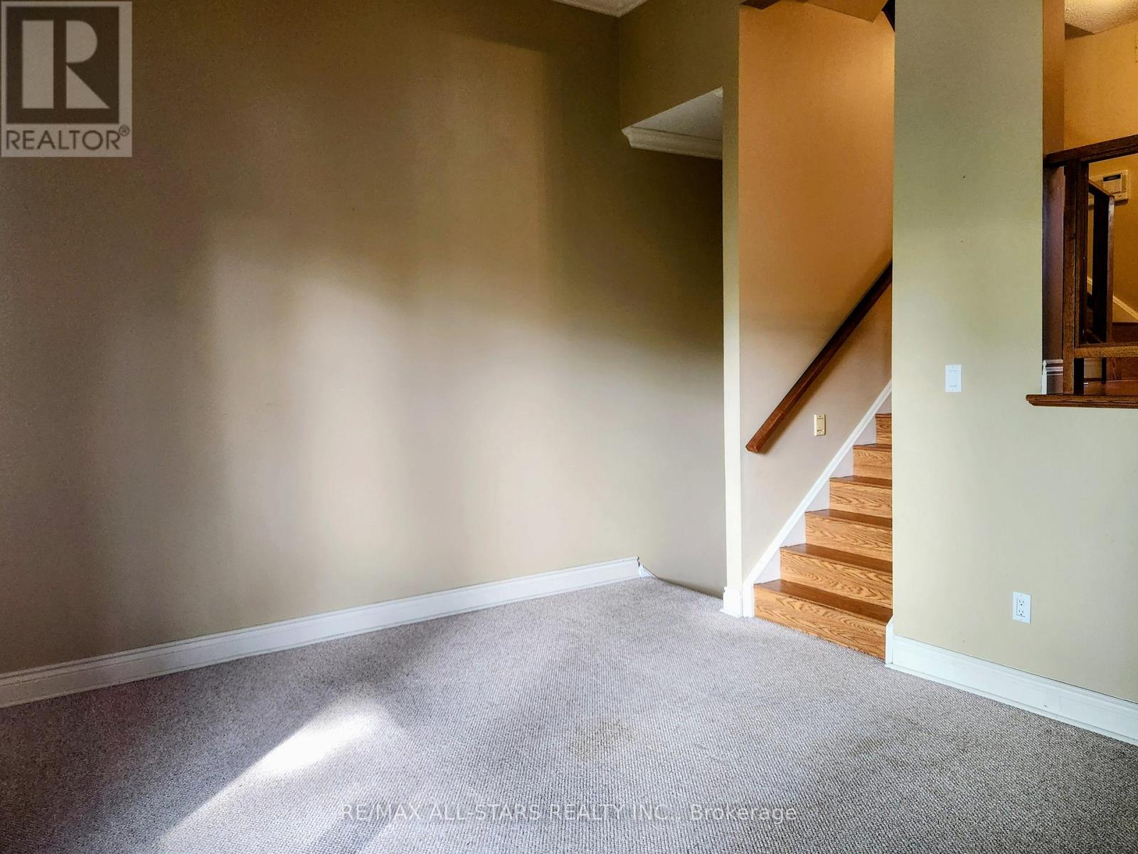 6 Hepworth Way, Markham, Ontario  L3P 3S9 - Photo 17 - N12346220