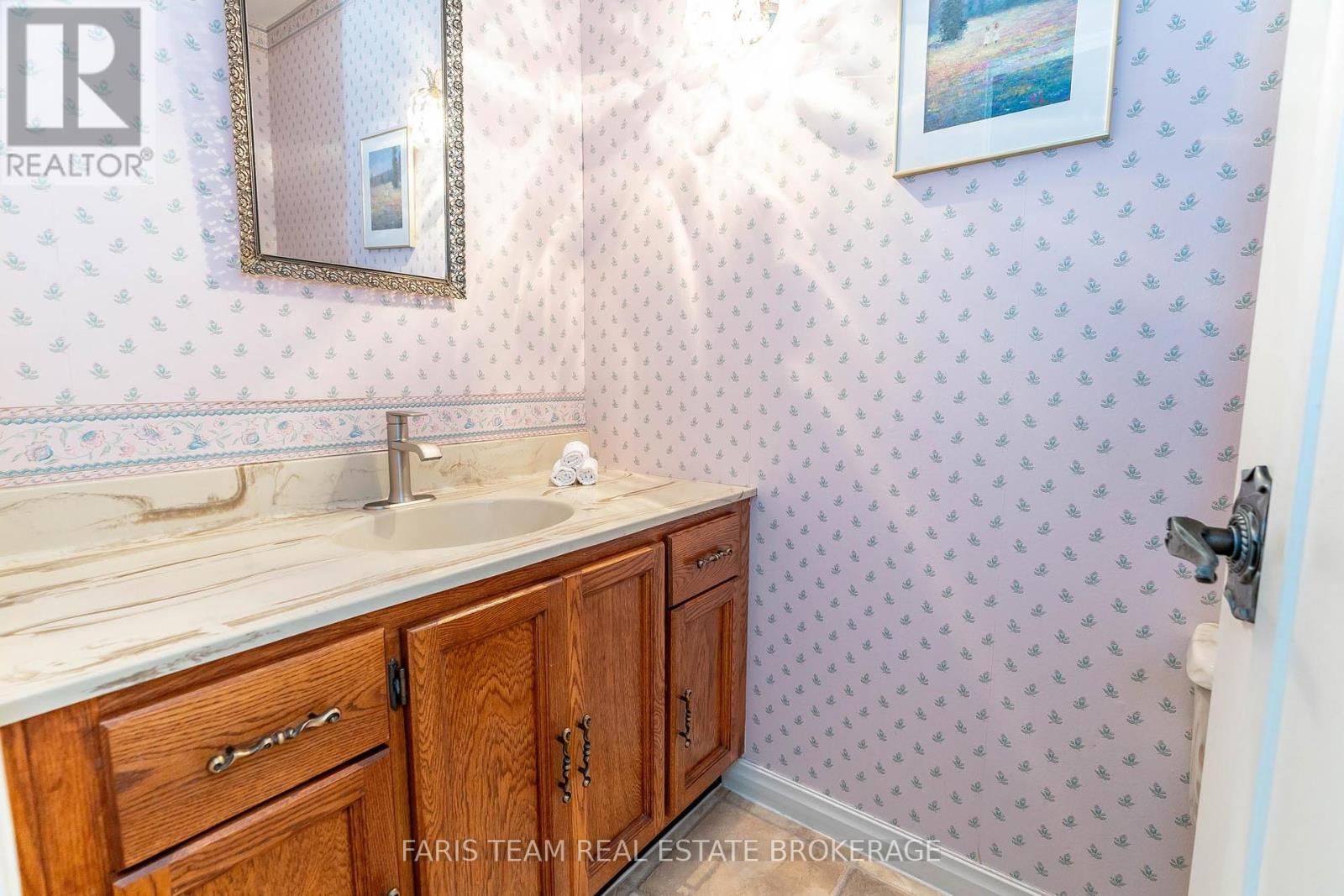 1 Southwood Circle, Orillia, Ontario  L3V 2H8 - Photo 17 - S12346272