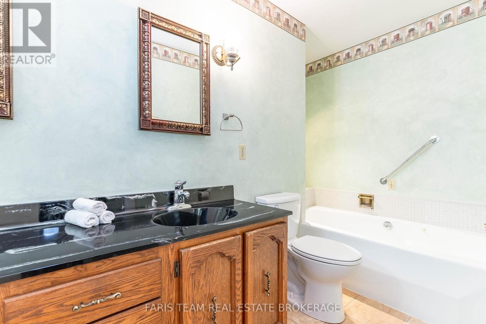 1 Southwood Circle, Orillia, Ontario  L3V 2H8 - Photo 20 - S12346272