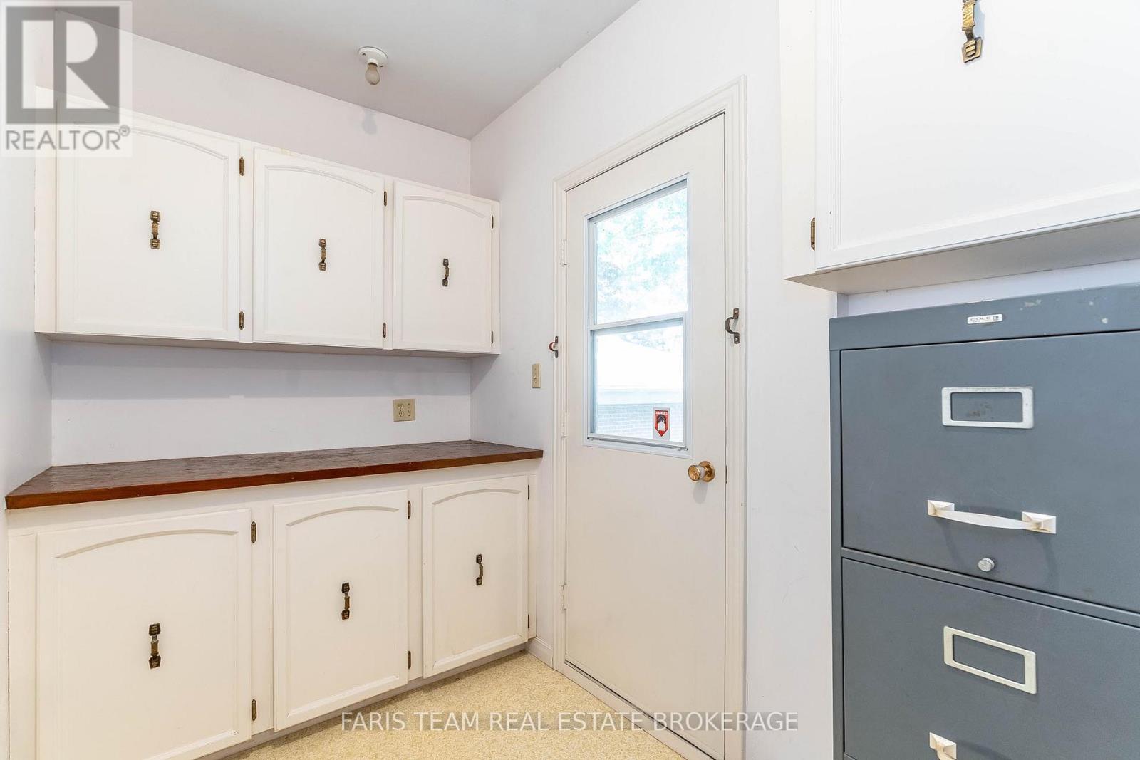 1 Southwood Circle, Orillia, Ontario  L3V 2H8 - Photo 23 - S12346272