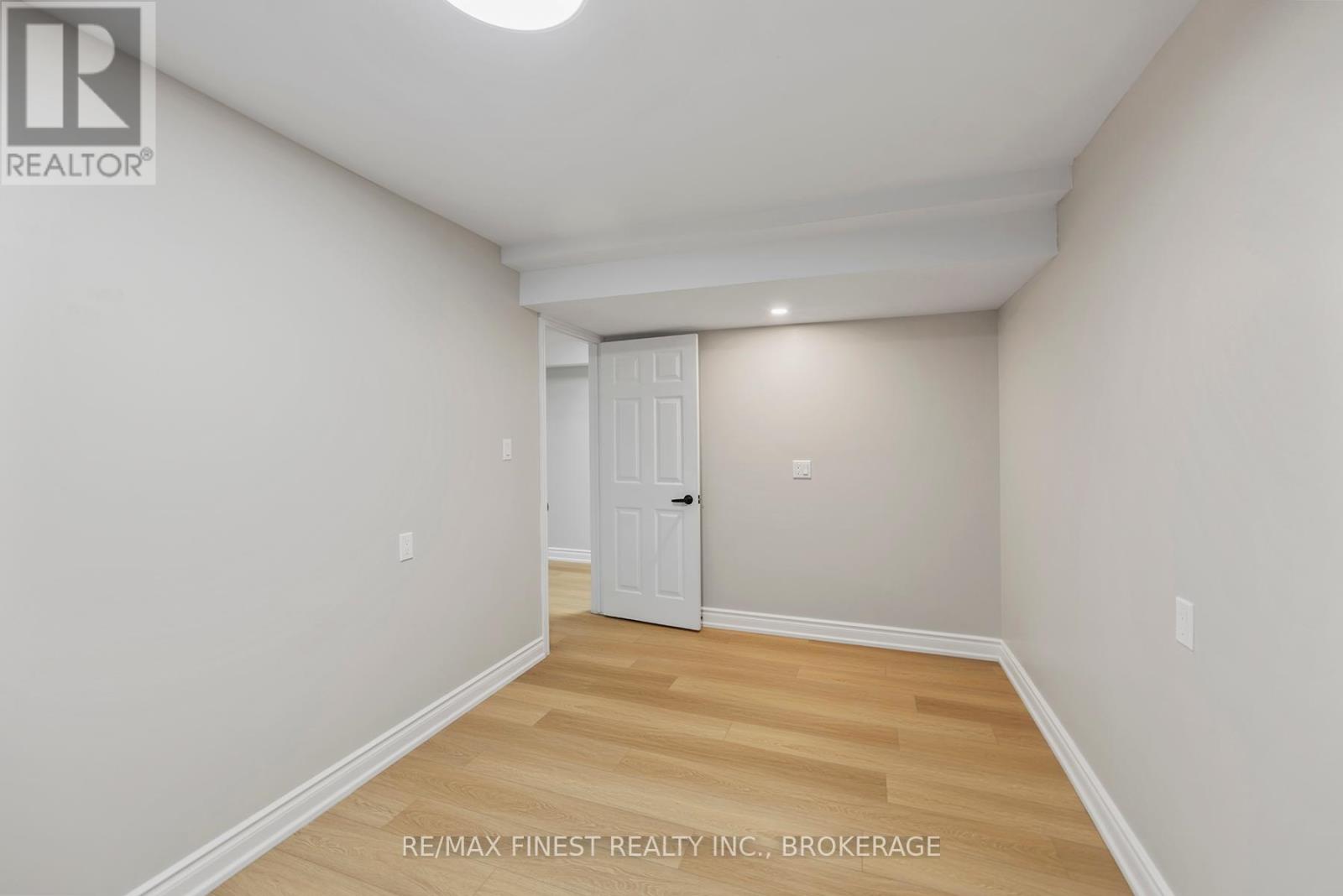 918 Fry Road, Prince Edward County, Ontario  K0K 2T0 - Photo 33 - X12346398
