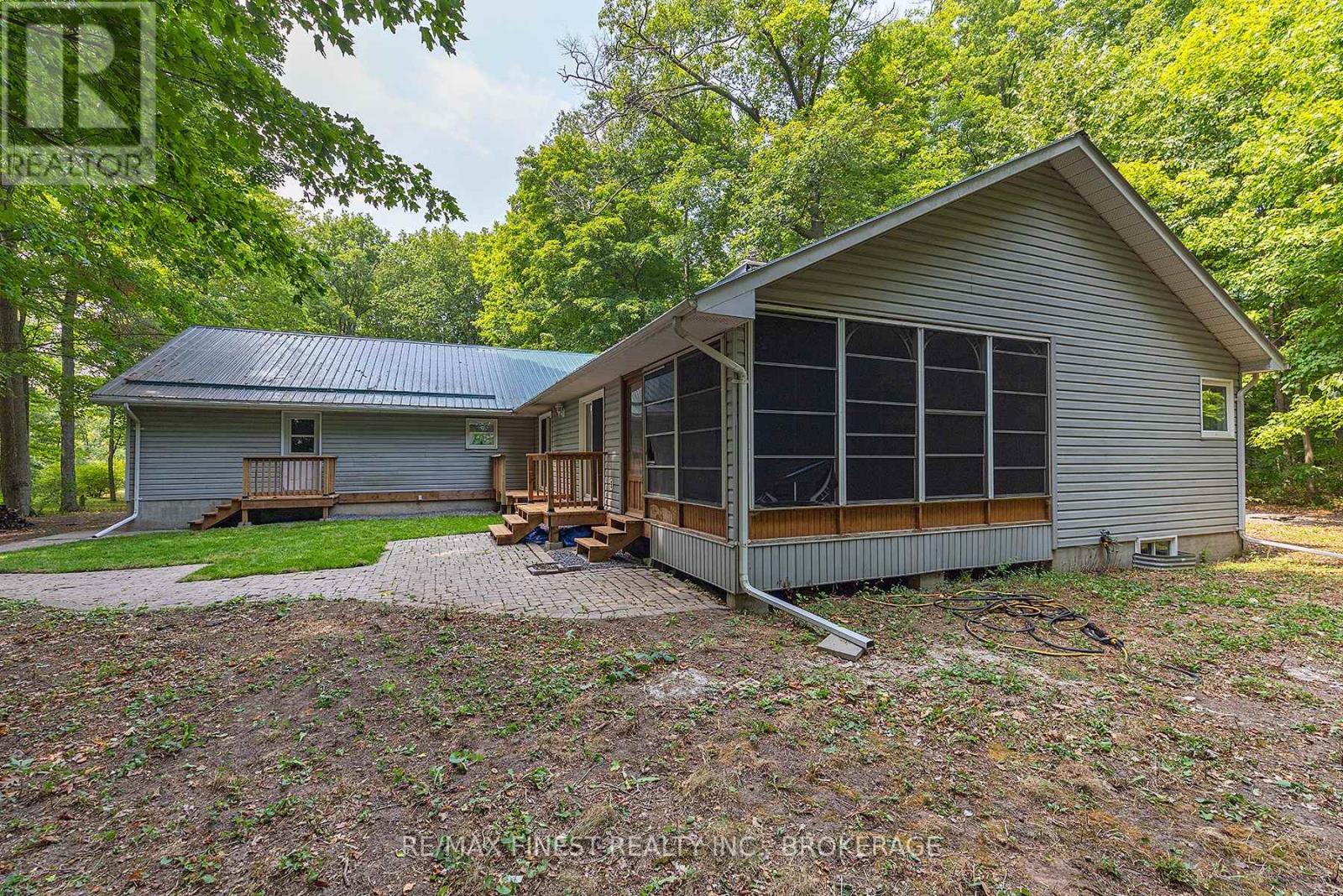 918 Fry Road, Prince Edward County, Ontario  K0K 2T0 - Photo 44 - X12346398