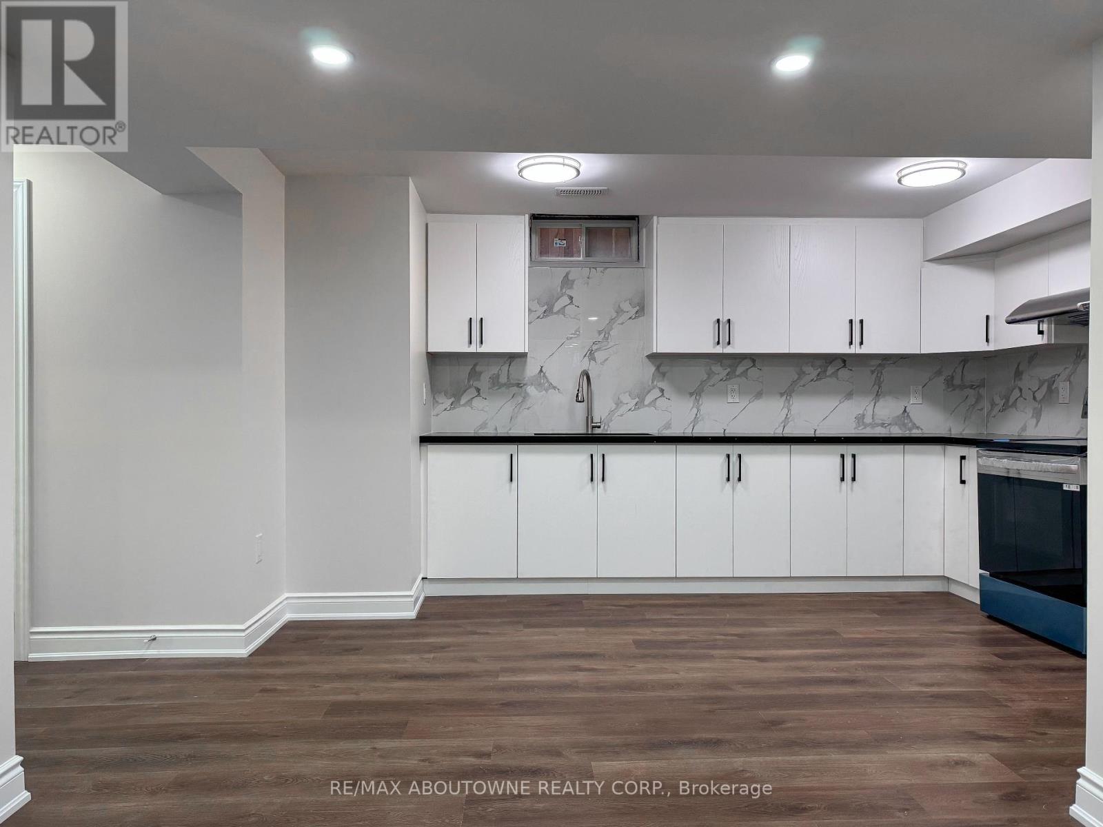 Basement - 23 Kirkpatrick Street, Brampton, Ontario  L6Z 4K3 - Photo 9 - W12329624