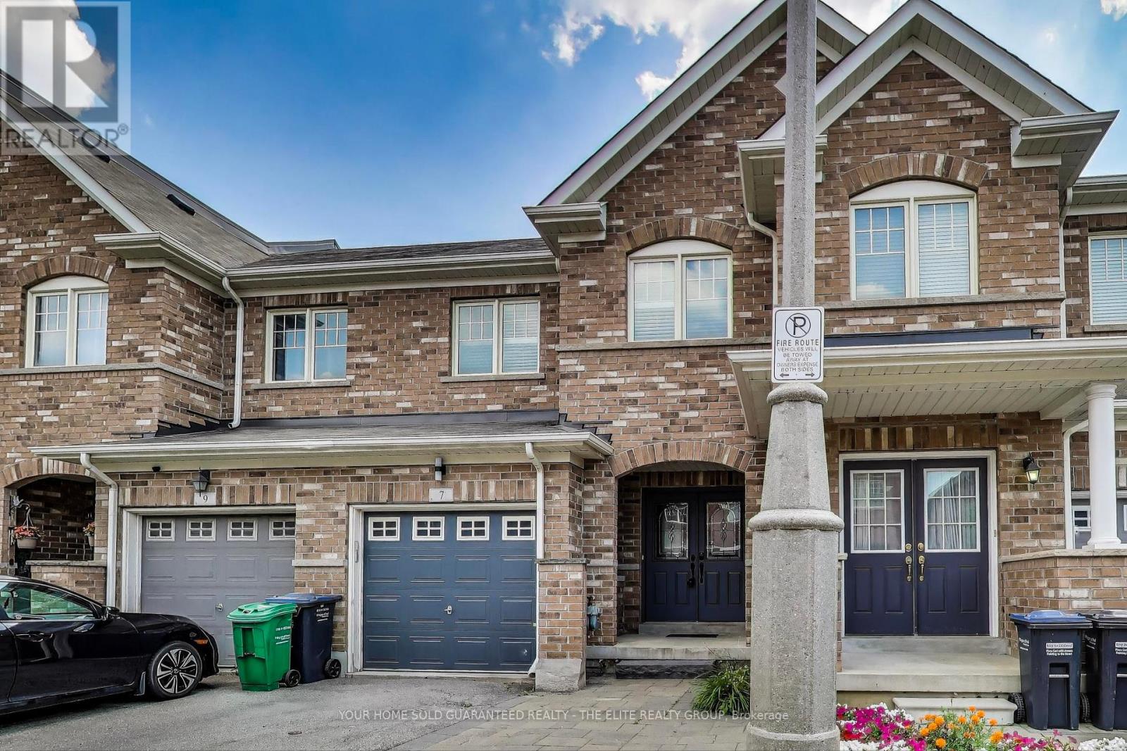 Property at 7 LOTUS STREET image 3