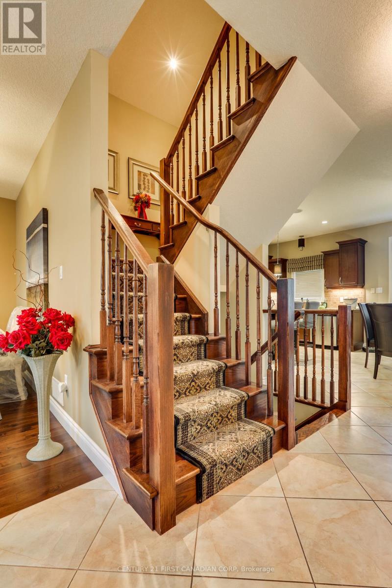 3194 Morgan Avenue, London South, Ontario  N6L 0B8 - Photo 11 - X12346352