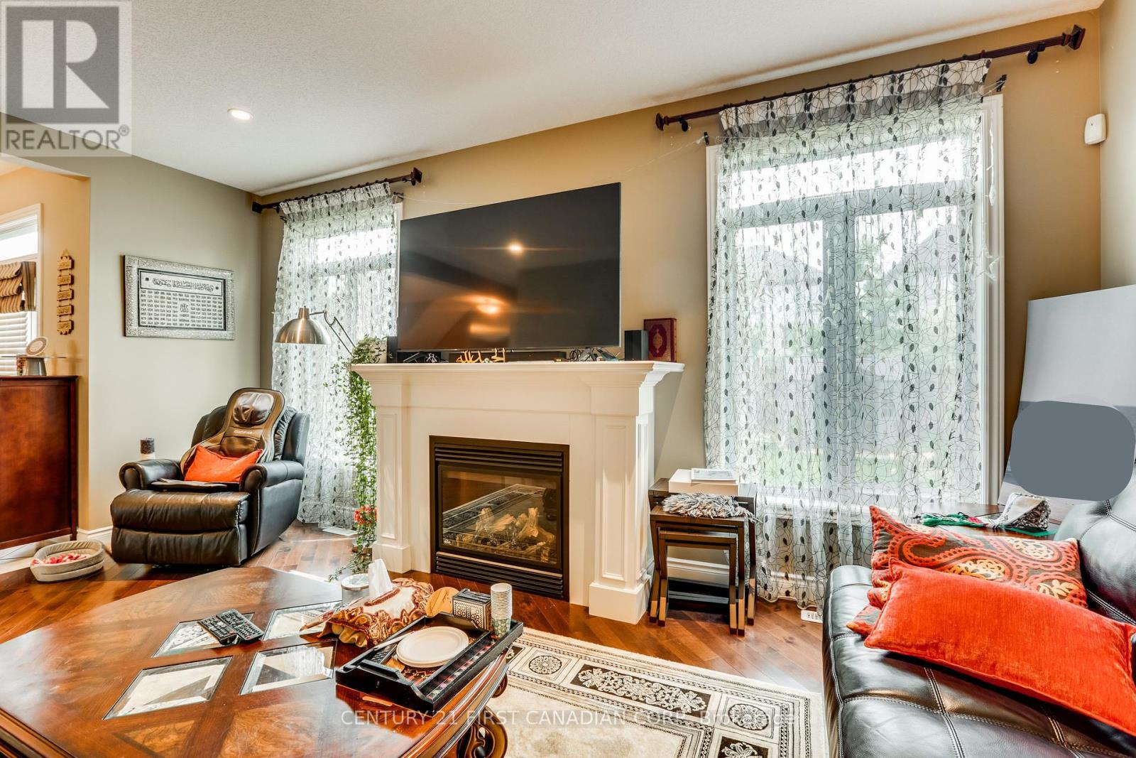 3194 Morgan Avenue, London South, Ontario  N6L 0B8 - Photo 14 - X12346352