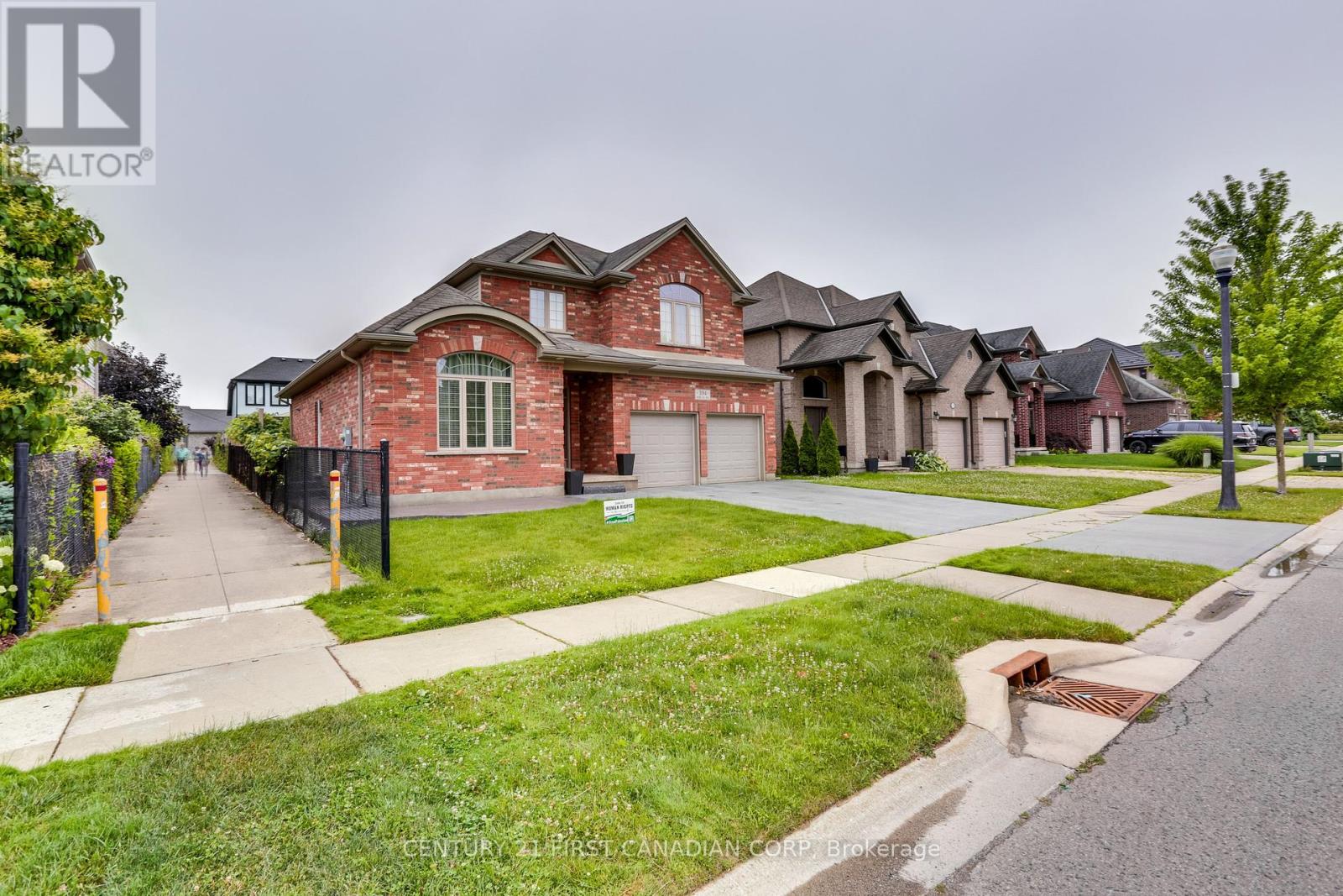 3194 Morgan Avenue, London South, Ontario  N6L 0B8 - Photo 2 - X12346352