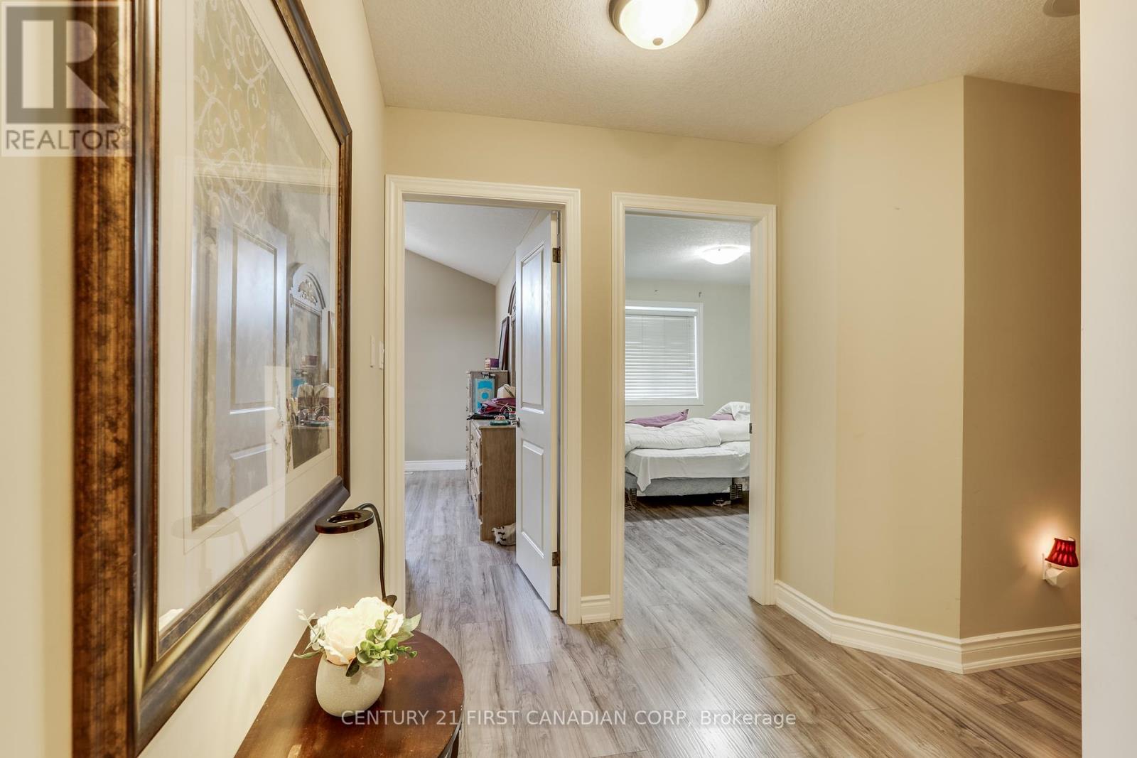 3194 Morgan Avenue, London South, Ontario  N6L 0B8 - Photo 22 - X12346352