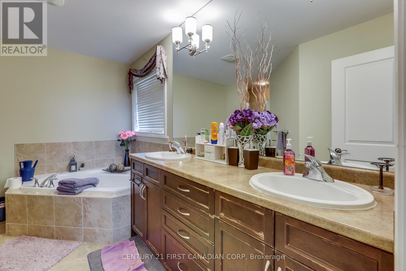 3194 Morgan Avenue, London South, Ontario  N6L 0B8 - Photo 27 - X12346352