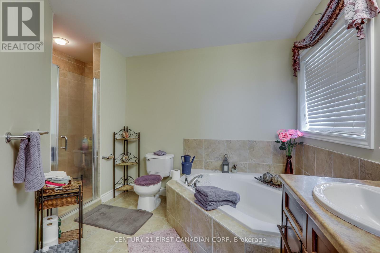 3194 Morgan Avenue, London South, Ontario  N6L 0B8 - Photo 28 - X12346352