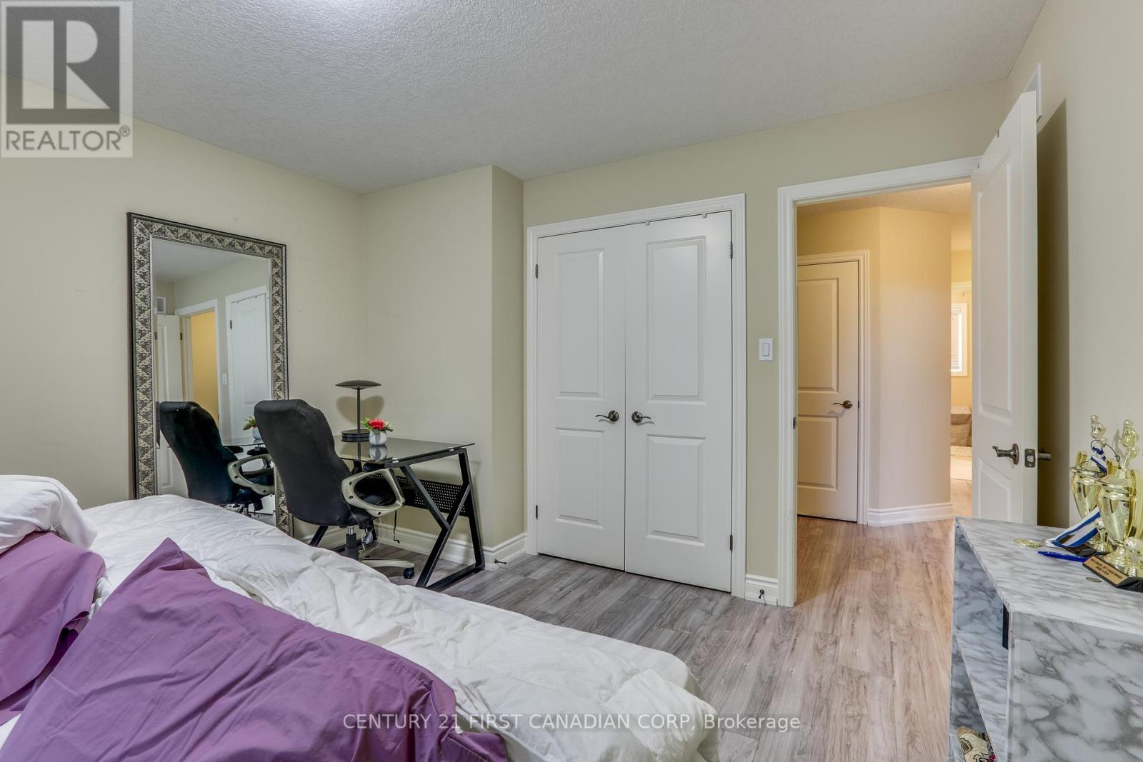 3194 Morgan Avenue, London South, Ontario  N6L 0B8 - Photo 30 - X12346352