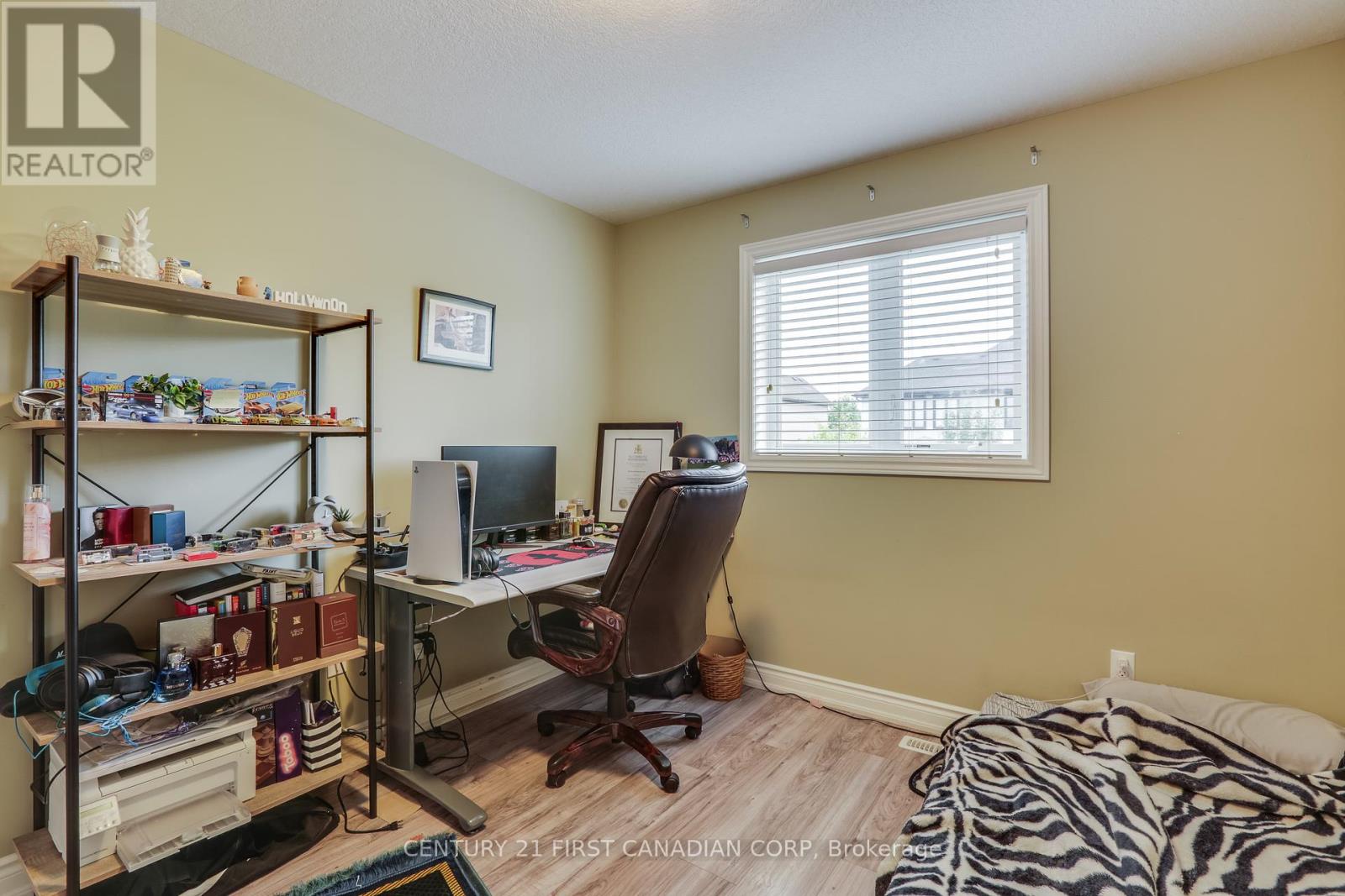 3194 Morgan Avenue, London South, Ontario  N6L 0B8 - Photo 37 - X12346352