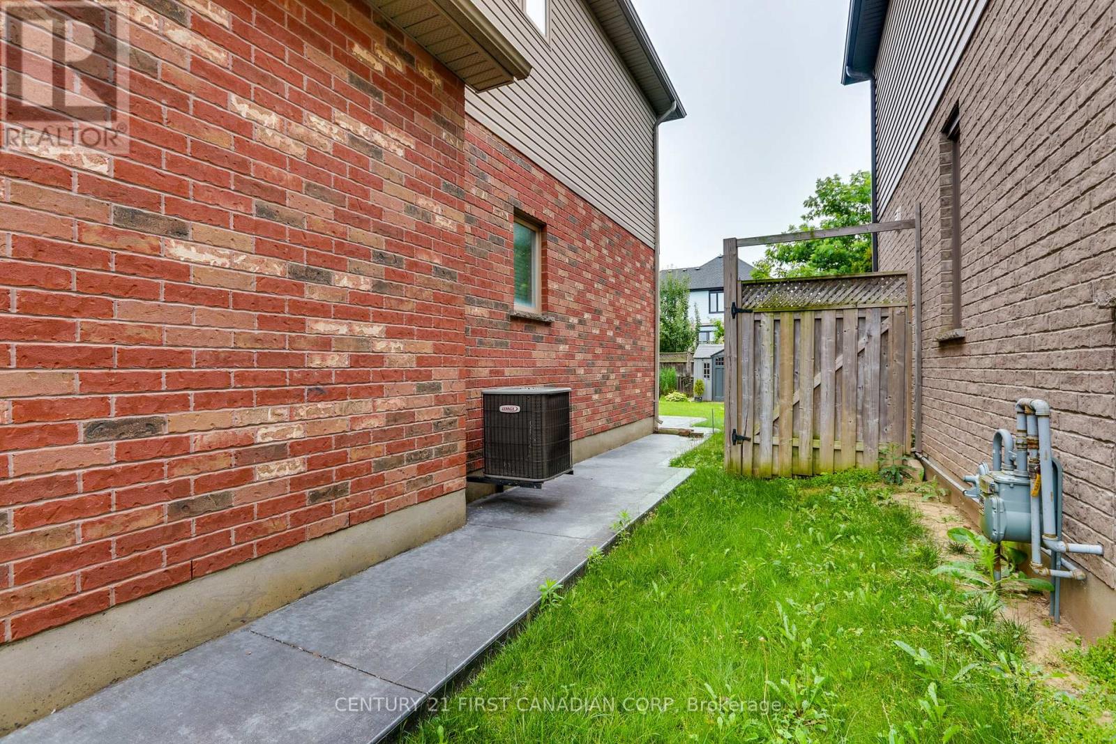 3194 Morgan Avenue, London South, Ontario  N6L 0B8 - Photo 43 - X12346352