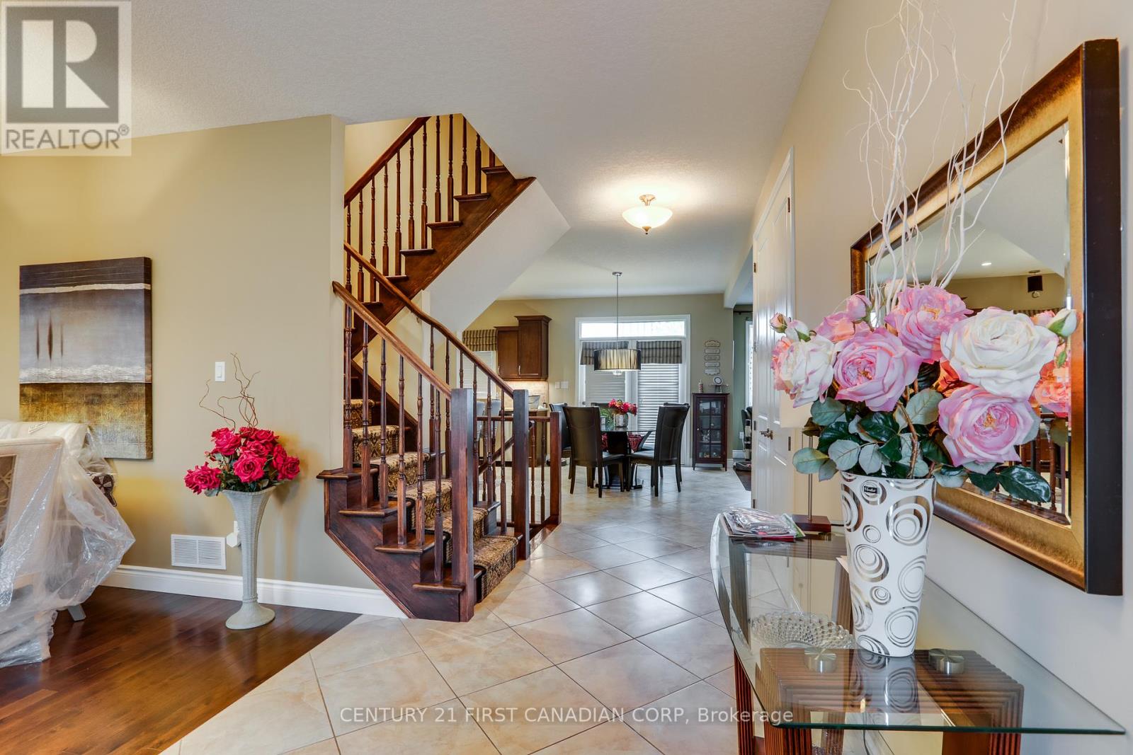3194 Morgan Avenue, London South, Ontario  N6L 0B8 - Photo 6 - X12346352