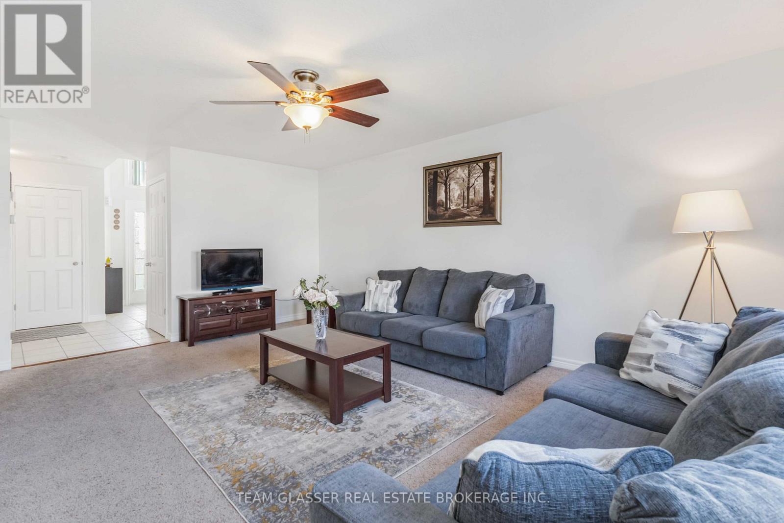 2150 Wickerson Road, London South, Ontario  N6K 5C4 - Photo 11 - X12346380