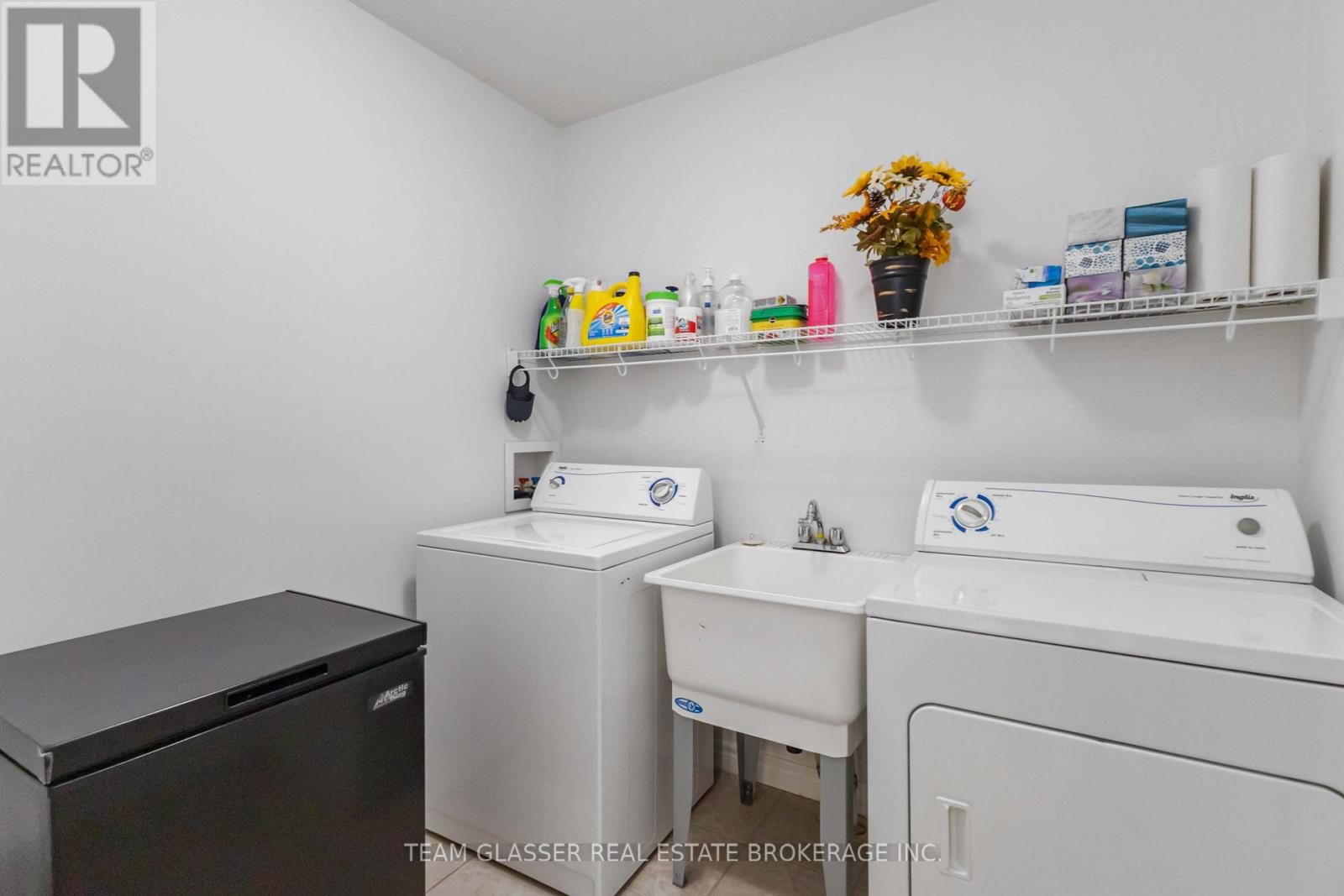 2150 Wickerson Road, London South, Ontario  N6K 5C4 - Photo 31 - X12346380