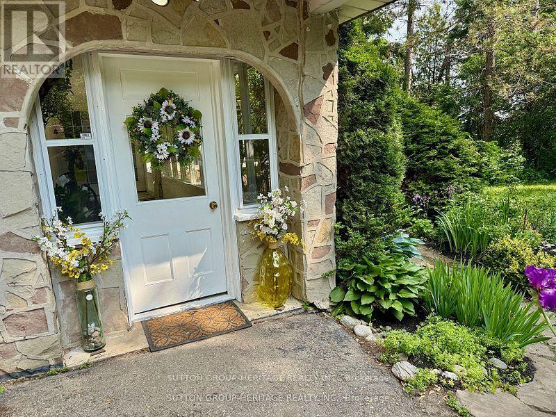 Property at 2766 HIGHPOINT SIDE ROAD image 3