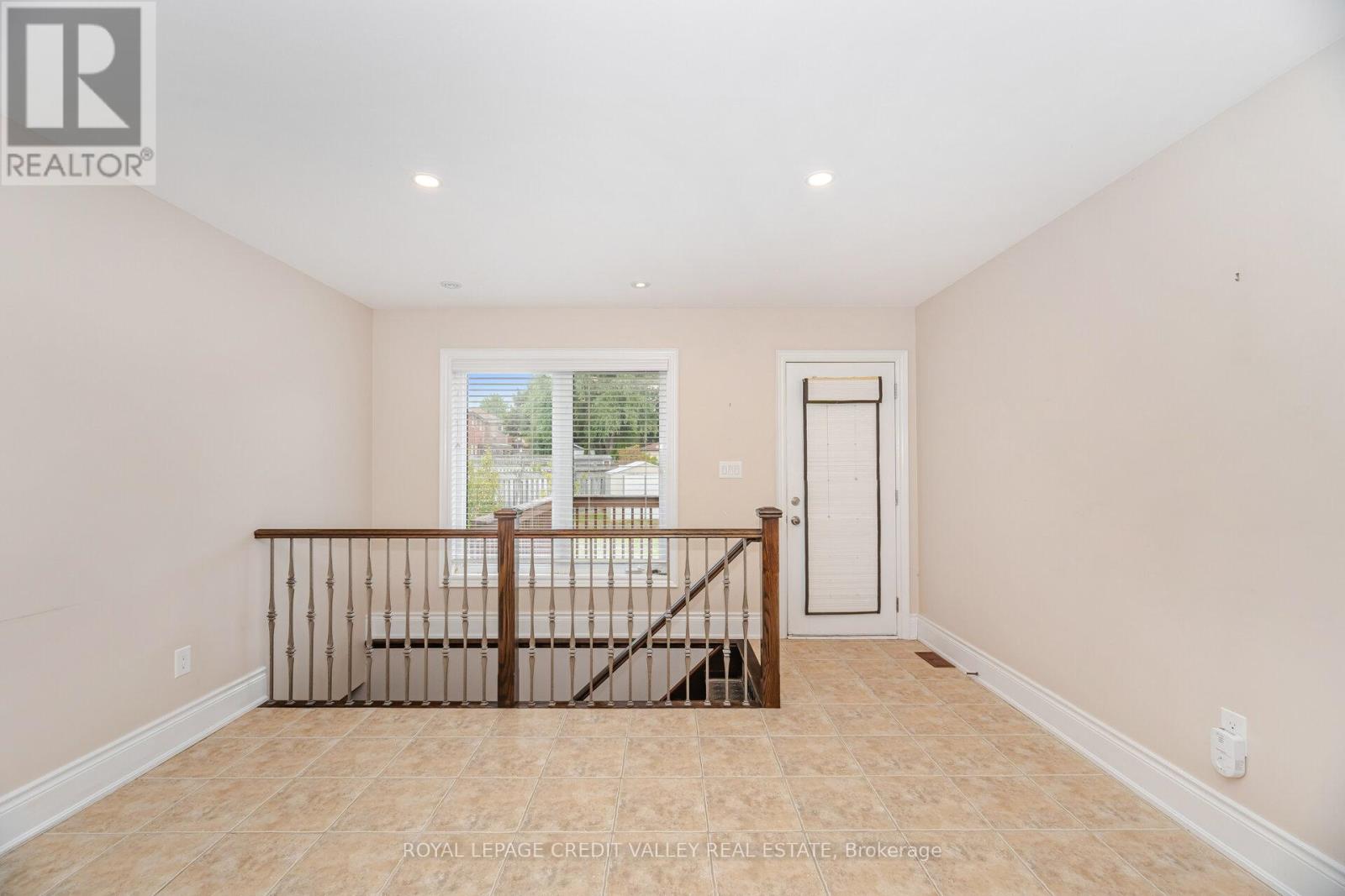 54 Station Road, Caledon, Ontario  L7E 1V1 - Photo 19 - W12346266