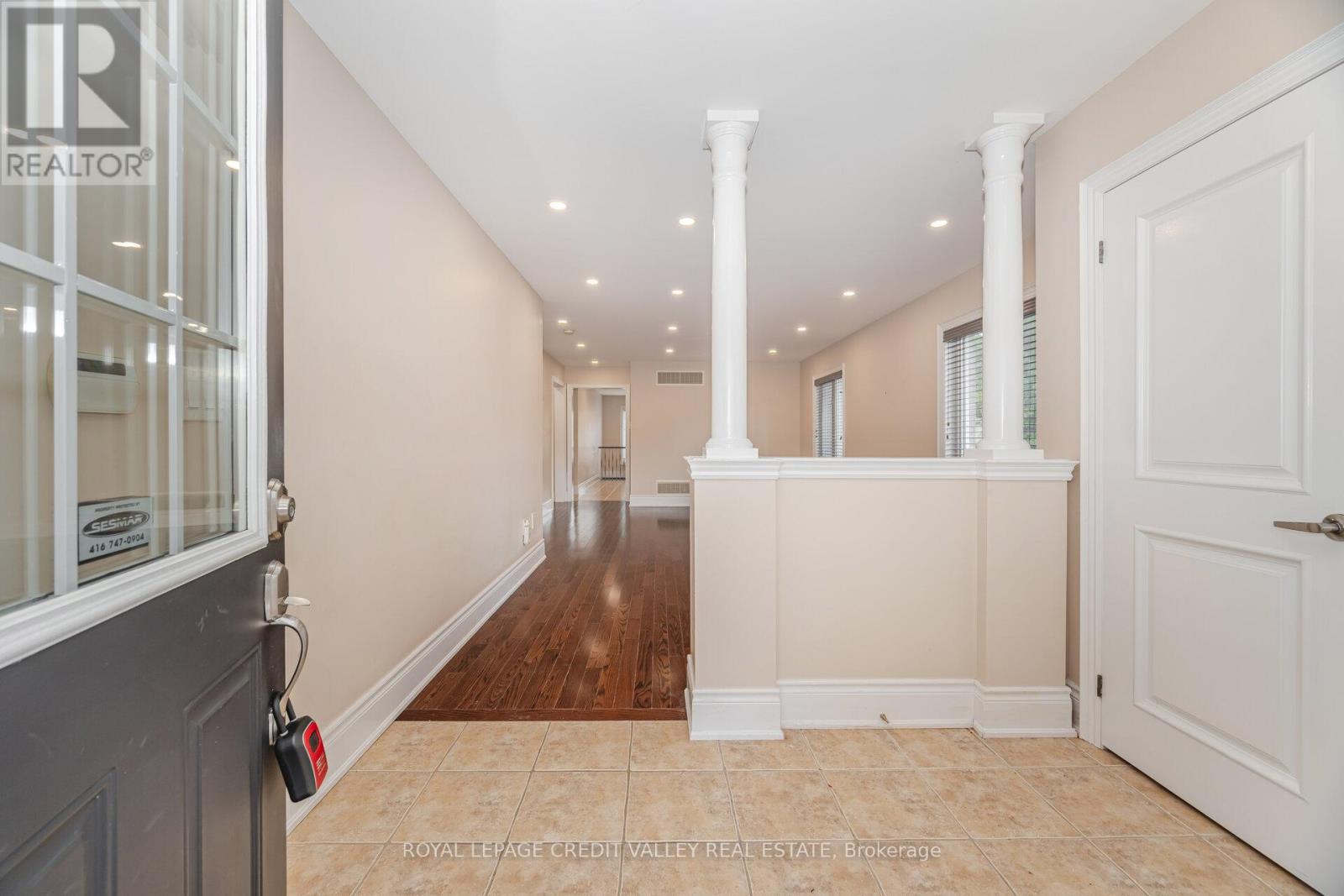 54 Station Road, Caledon, Ontario  L7E 1V1 - Photo 7 - W12346266