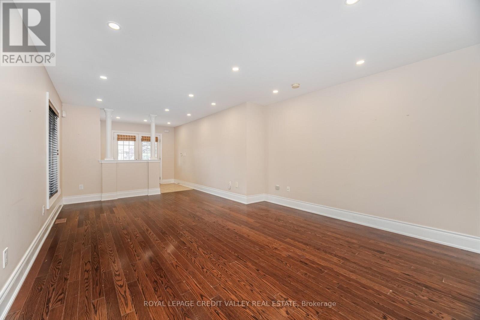 54 Station Road, Caledon, Ontario  L7E 1V1 - Photo 8 - W12346266