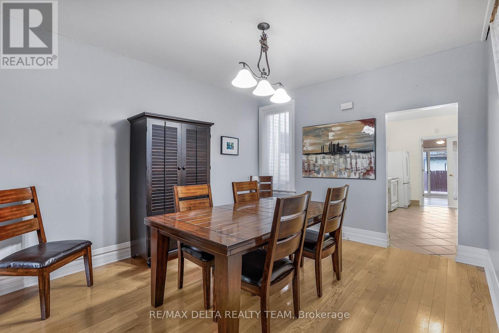 245 York Street, Ottawa, Ontario  K1N 5T9 - Photo 6 - X12346336