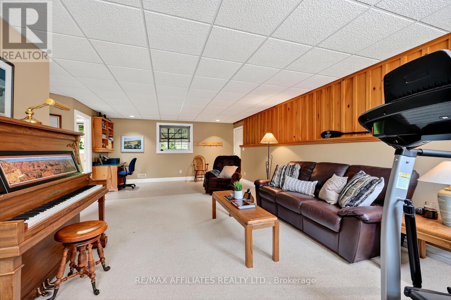 156 Bay Road, Rideau Lakes, Ontario  K0G 1L0 - Photo 33 - X12346395