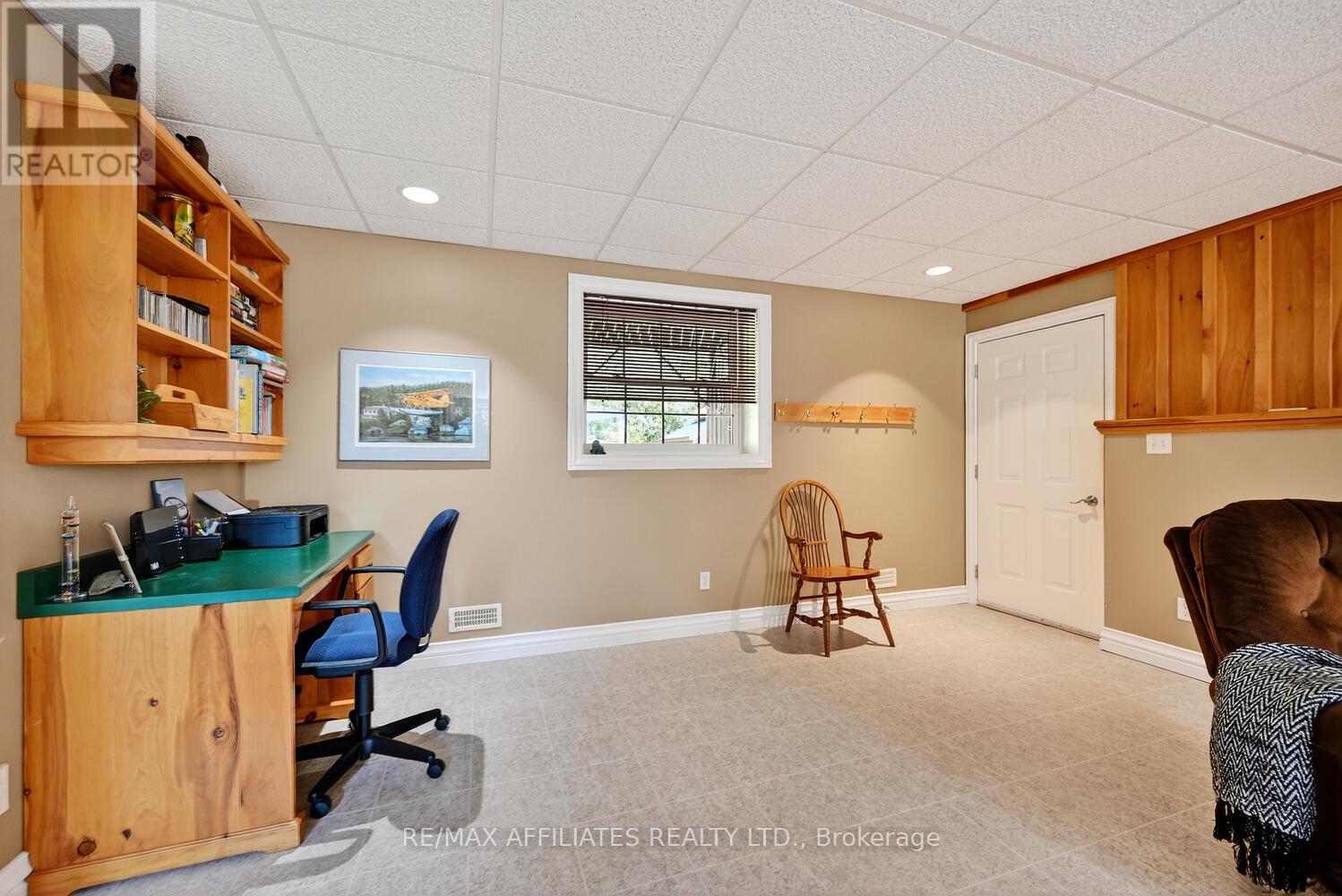 156 Bay Road, Rideau Lakes, Ontario  K0G 1L0 - Photo 34 - X12346395