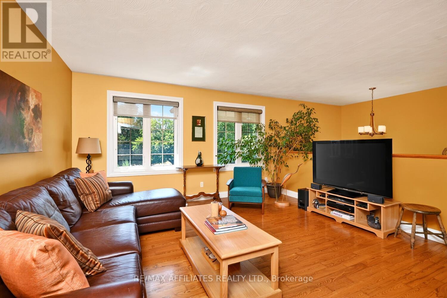 156 Bay Road, Rideau Lakes, Ontario  K0G 1L0 - Photo 6 - X12346395