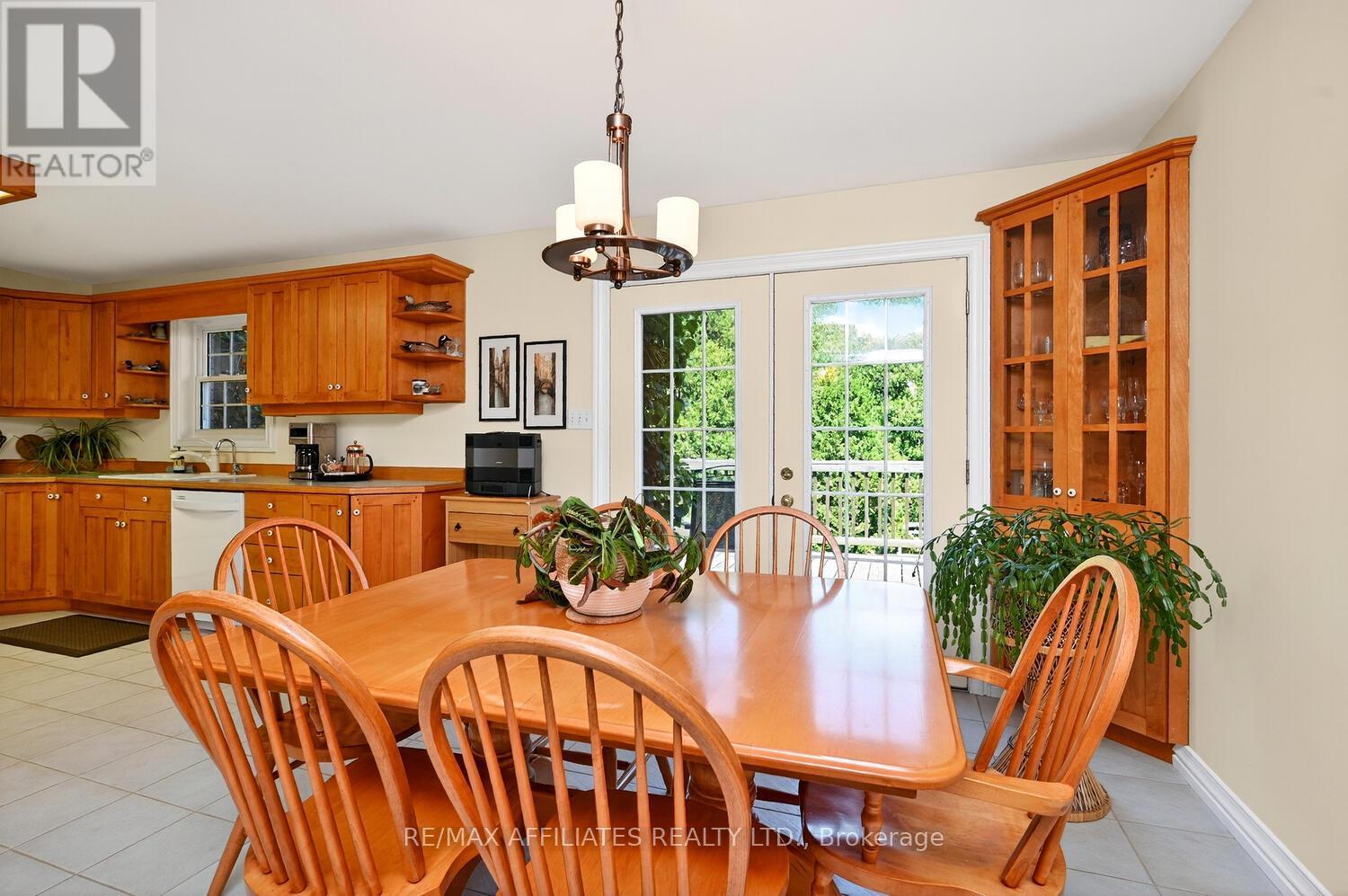 156 Bay Road, Rideau Lakes, Ontario  K0G 1L0 - Photo 7 - X12346395