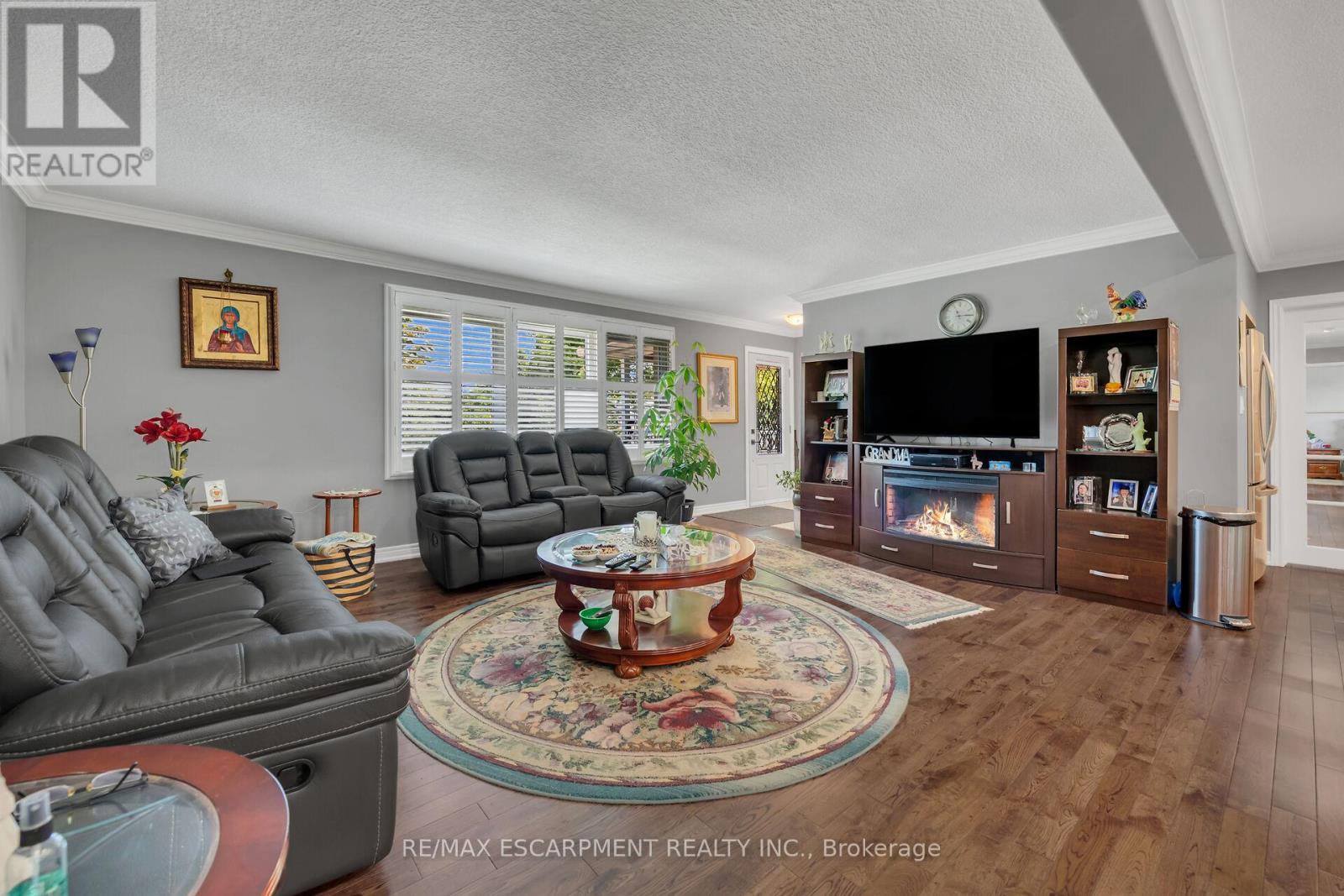 982 Highland Road E, Hamilton (Stoney Creek), Ontario  L8J 3G9 - Photo 16 - X12346302