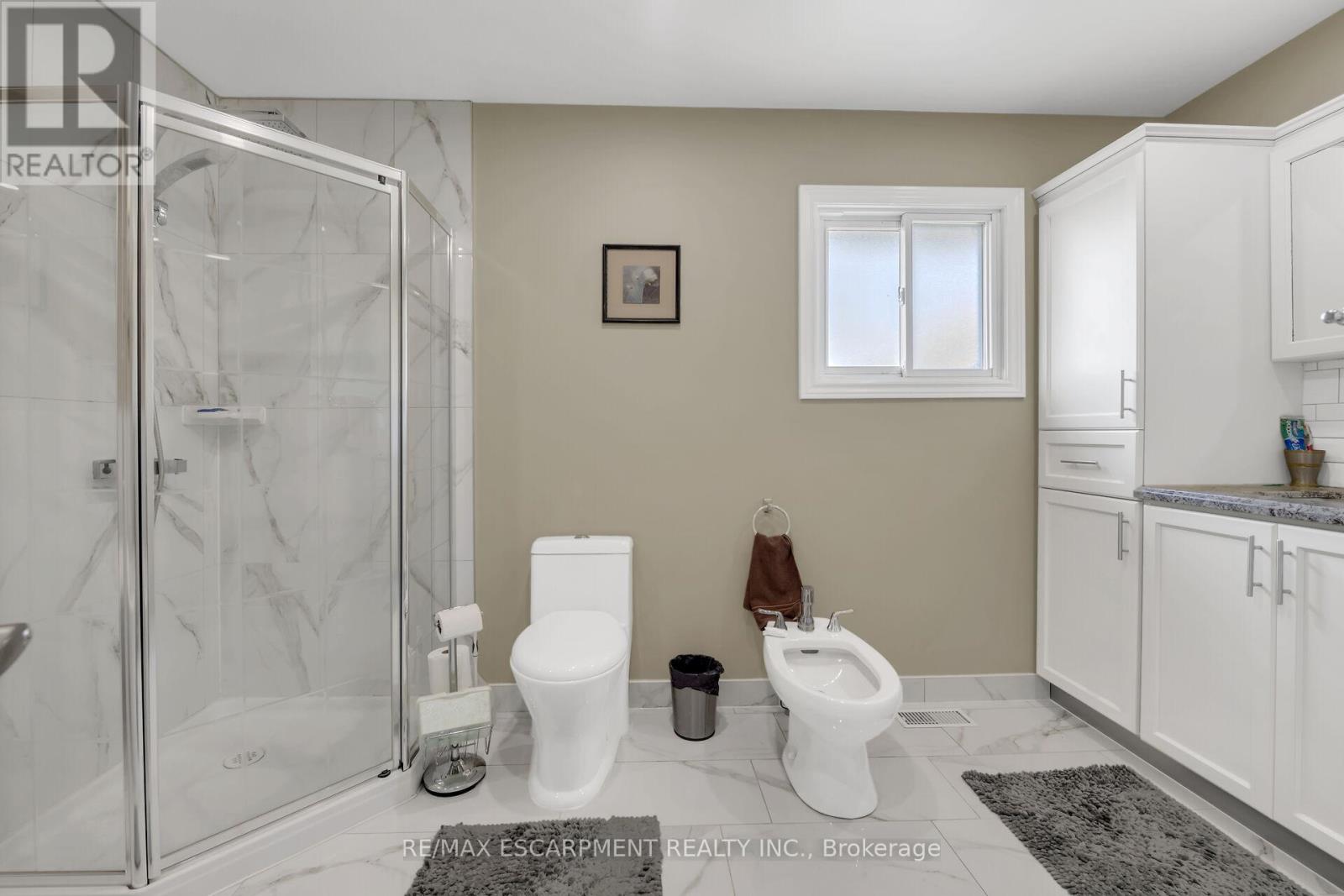 982 Highland Road E, Hamilton (Stoney Creek), Ontario  L8J 3G9 - Photo 20 - X12346302