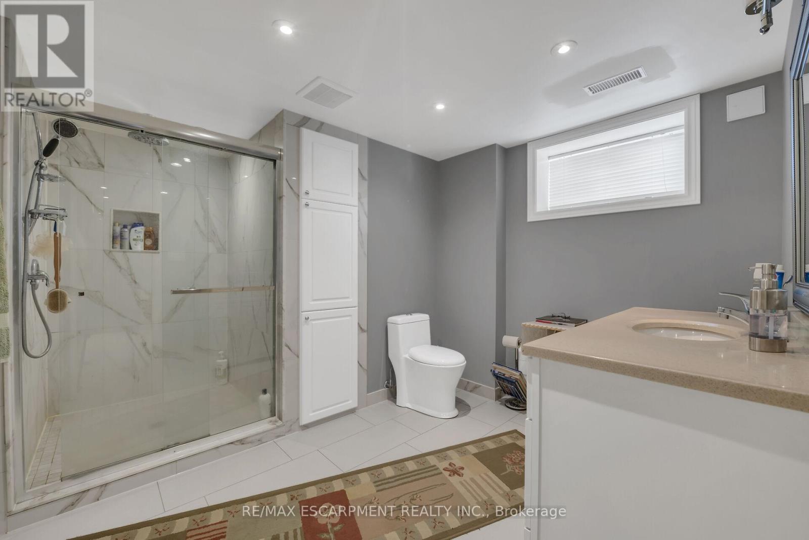 982 Highland Road E, Hamilton (Stoney Creek), Ontario  L8J 3G9 - Photo 32 - X12346302