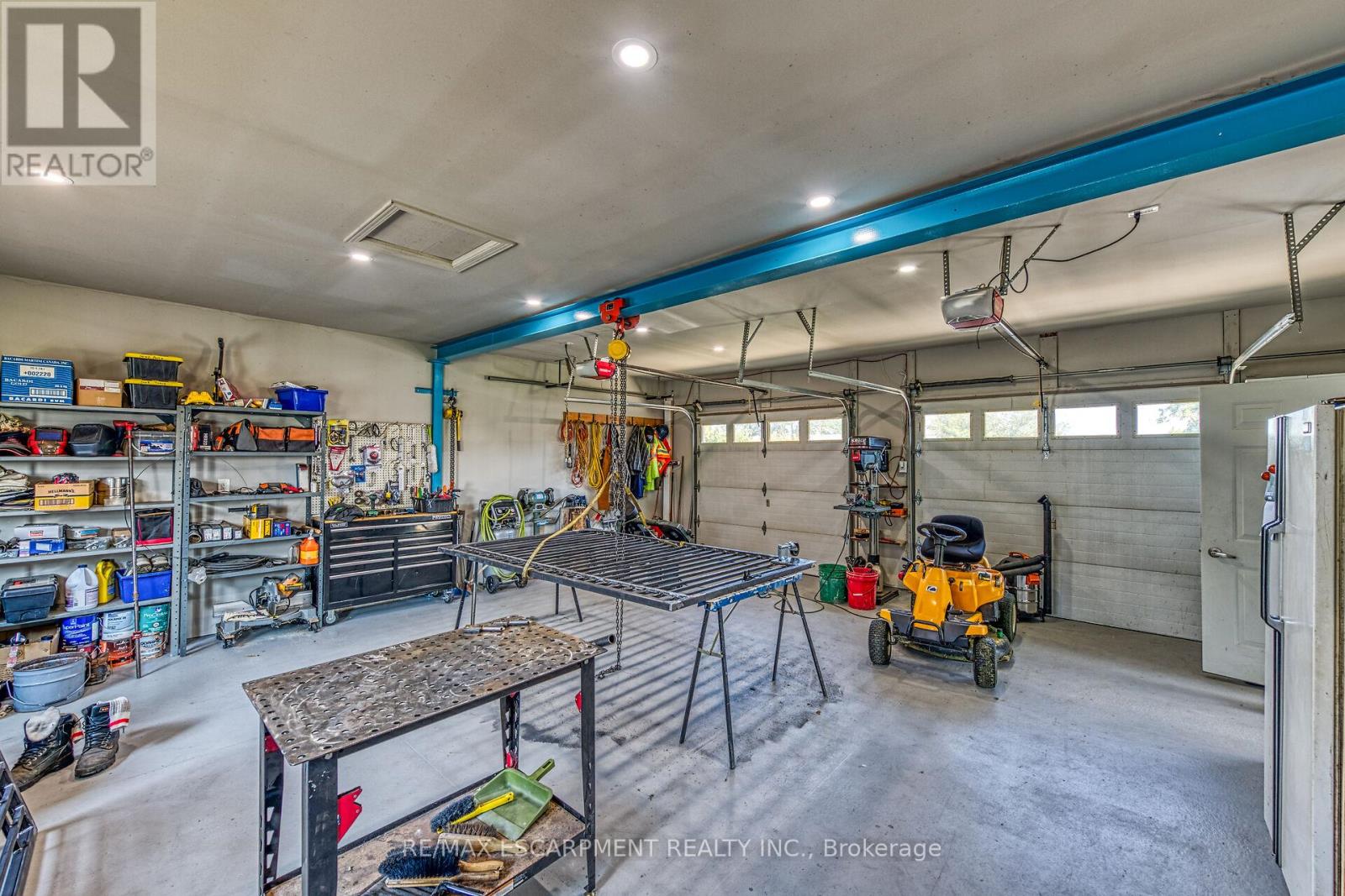 982 Highland Road E, Hamilton (Stoney Creek), Ontario  L8J 3G9 - Photo 40 - X12346302