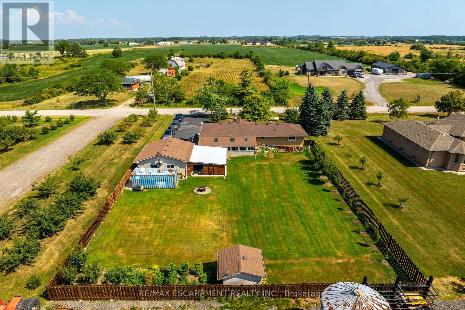 982 Highland Road E, Hamilton (Stoney Creek), Ontario  L8J 3G9 - Photo 49 - X12346302