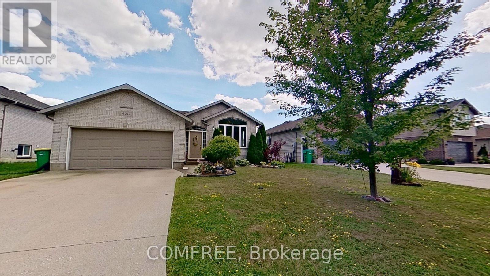 4012 Edward Street, Petrolia, Ontario  N0N 1R0 - Photo 37 - X12305057