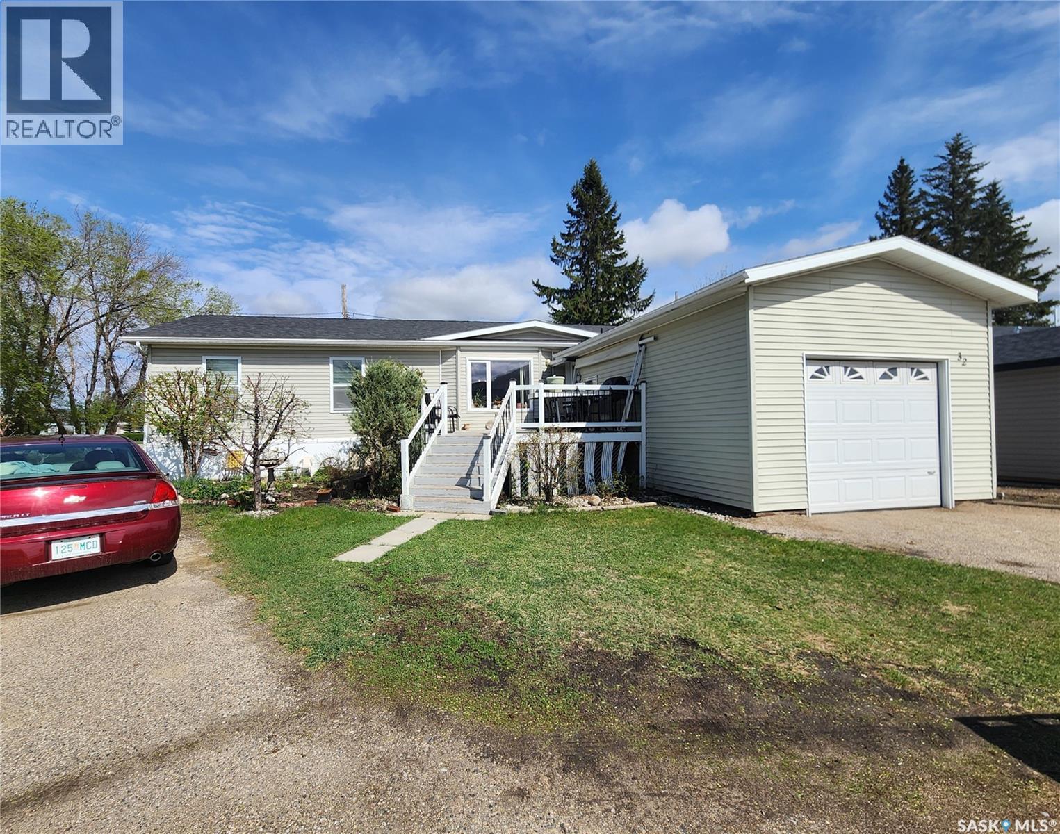 32 555 Dielschneider Road, Melville, Saskatchewan  S0A 2P0 - Photo 1 - SK006871