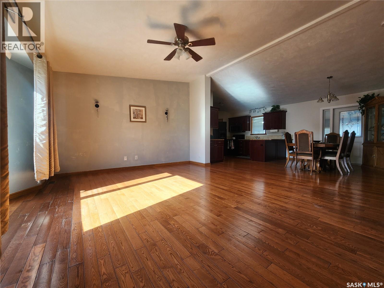 32 555 Dielschneider Road, Melville, Saskatchewan  S0A 2P0 - Photo 8 - SK006871