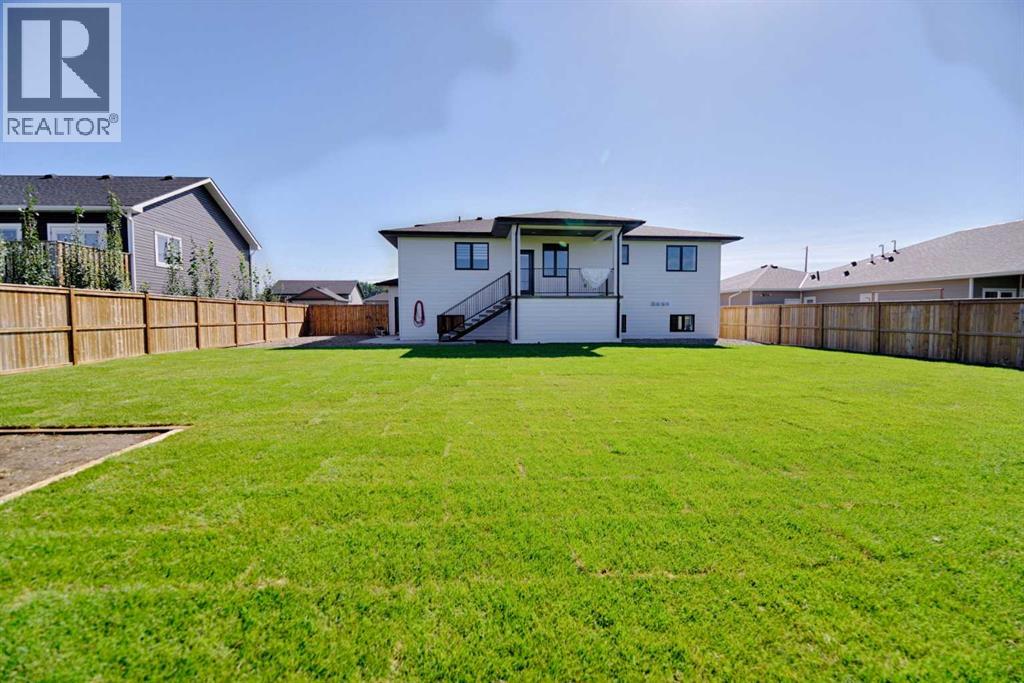 1018 7 Street W, Barnwell, Alberta  T0K 0B0 - Photo 34 - A2248654
