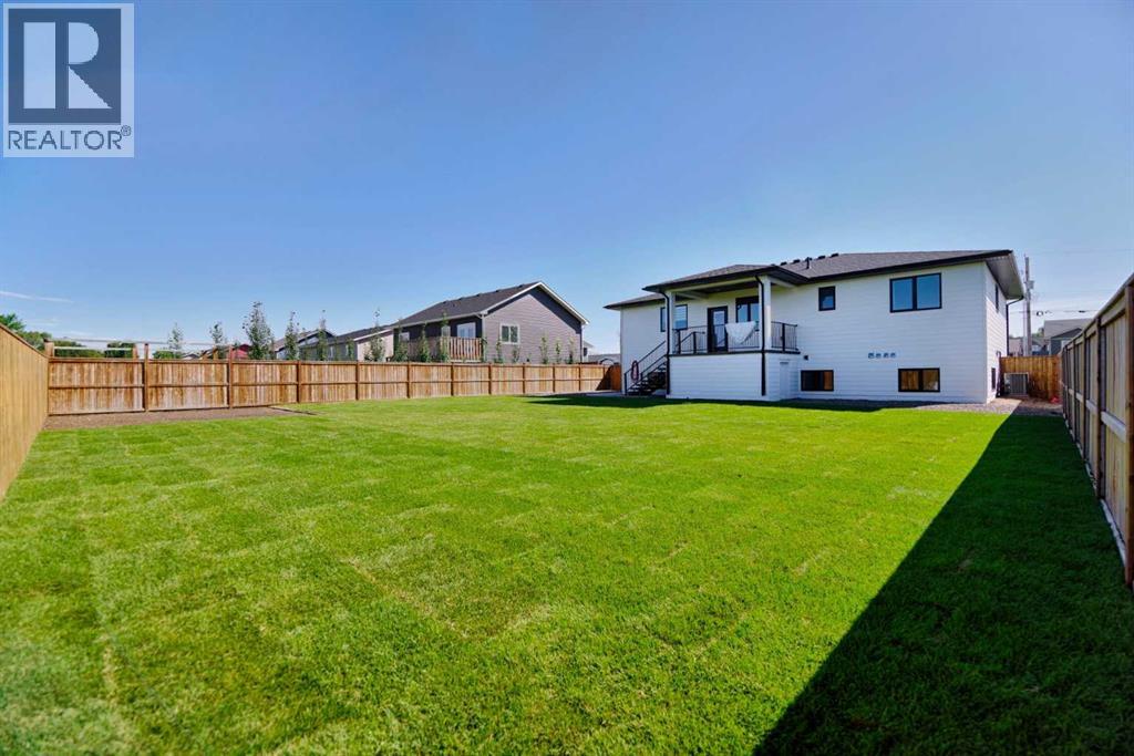 1018 7 Street W, Barnwell, Alberta  T0K 0B0 - Photo 35 - A2248654