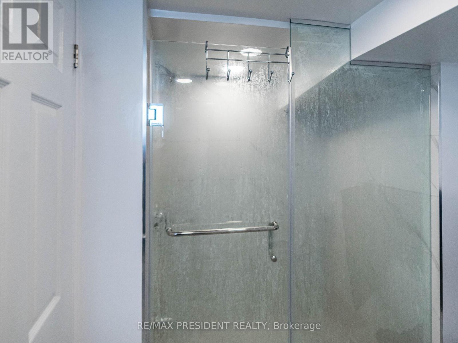 135 Kitchener Road, Toronto (West Hill), Ontario  M1E 2Y2 - Photo 27 - E12346232
