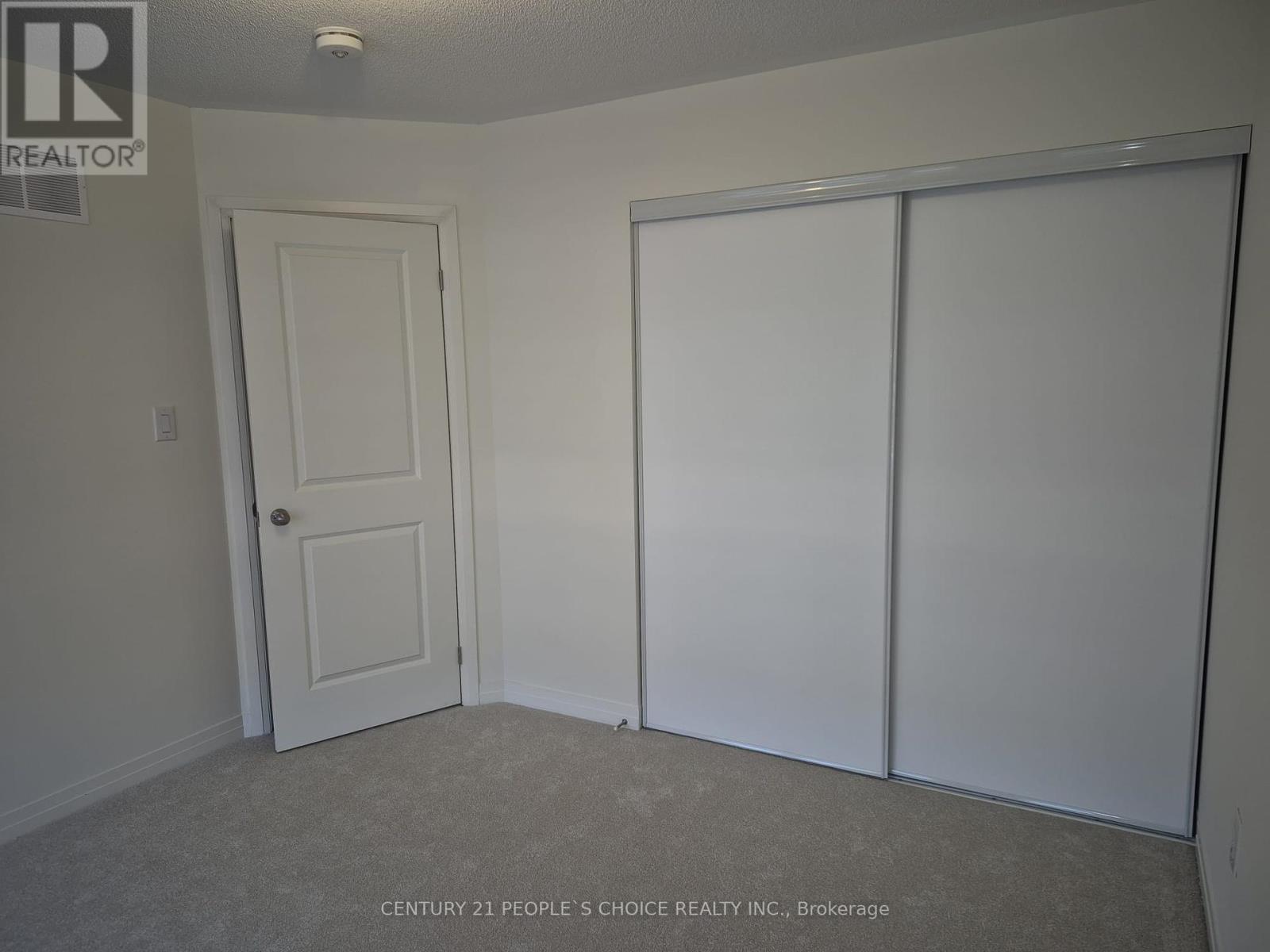 124 Sailors Landing, Clarington, Ontario  L1C 7G4 - Photo 5 - E12331550